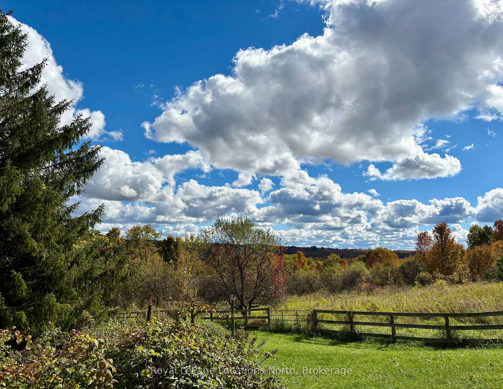 Photo 8 of 446070 Johnston's Side Road, Grey Highlands — HOMEH