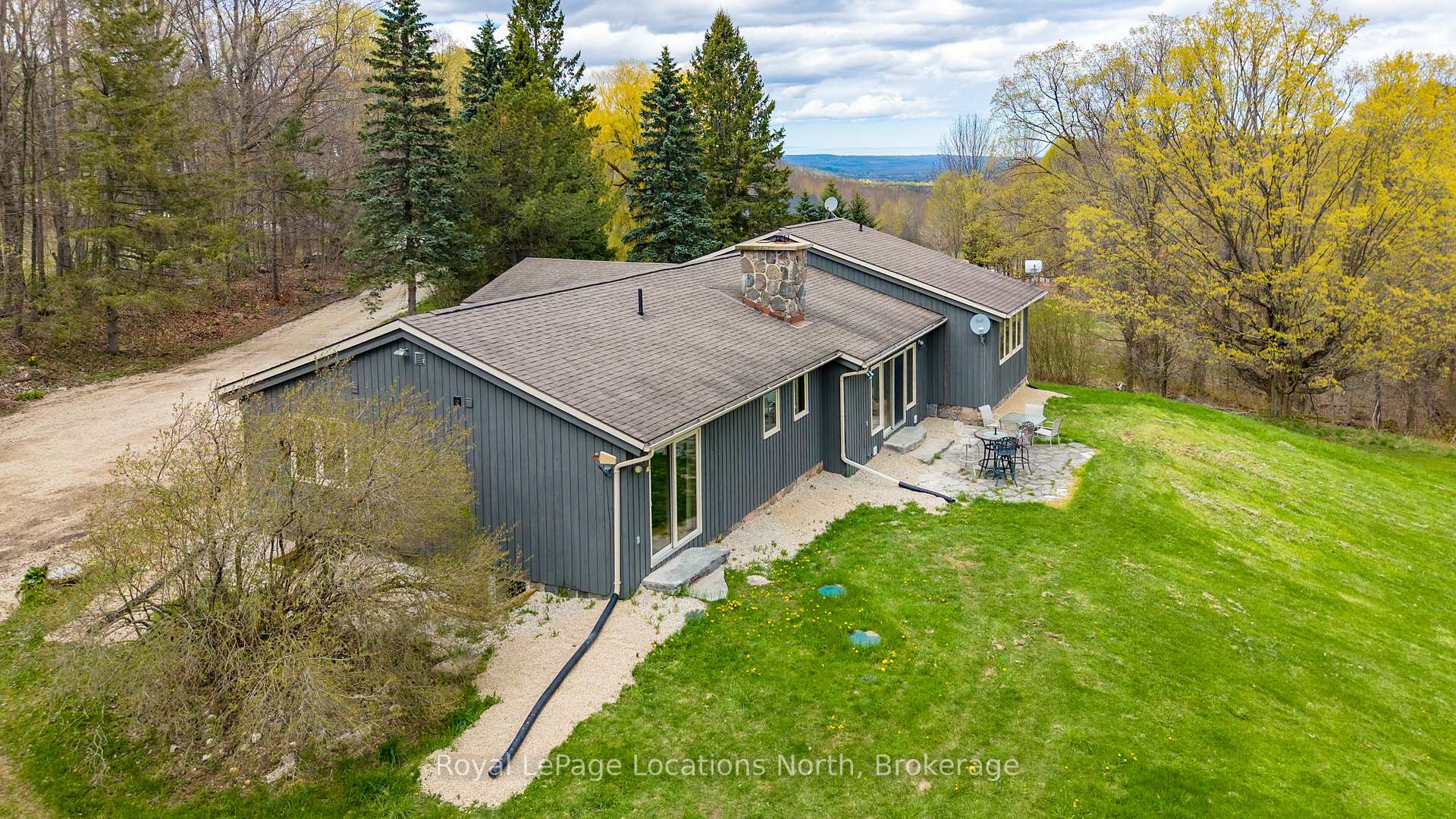 Photo 47 of 446070 Johnston's Side Road, Grey Highlands — HOMEH