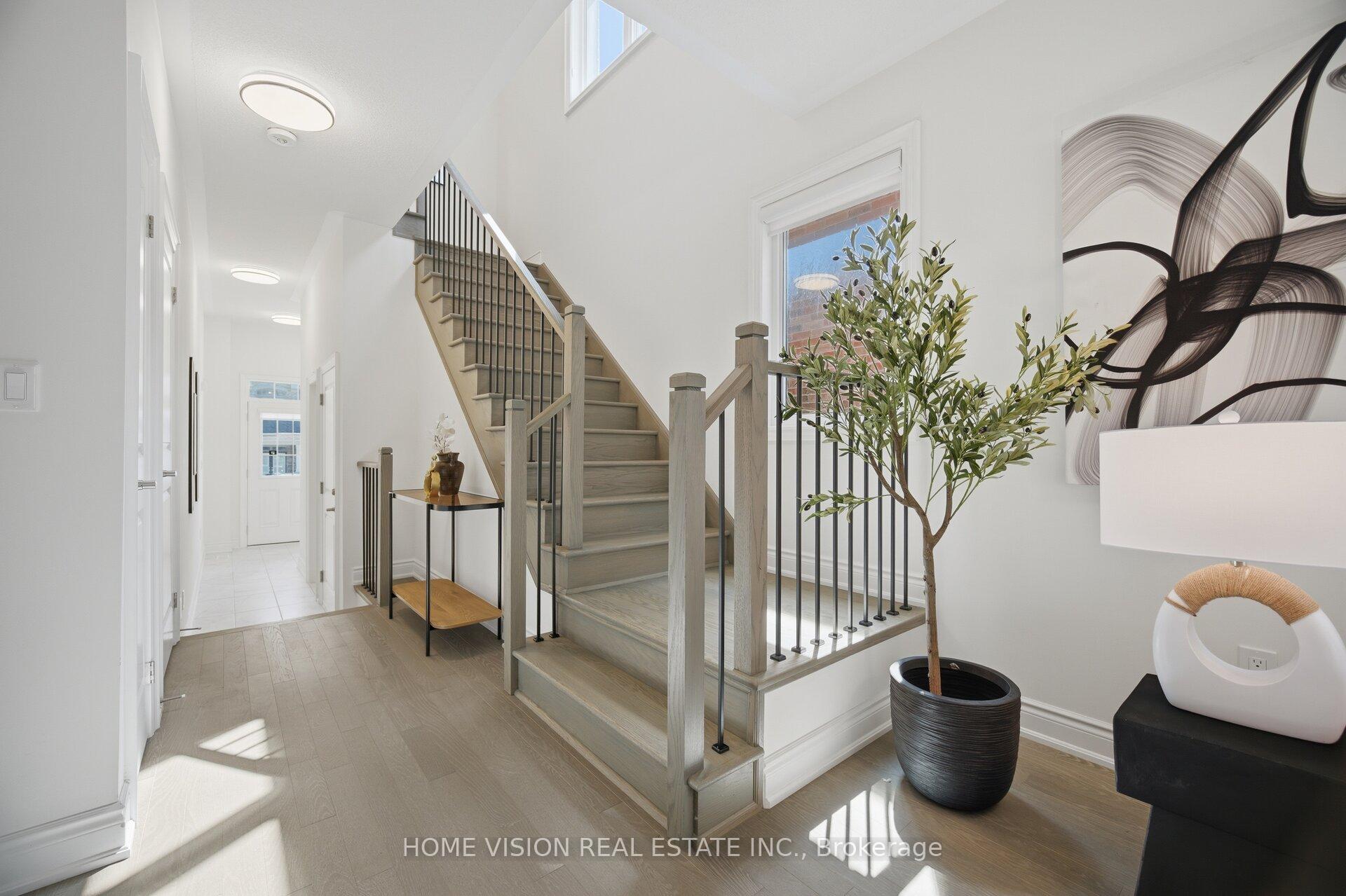 Photo 15 of 36 Quinton Ridge, Brampton, Bram West — HOMEH