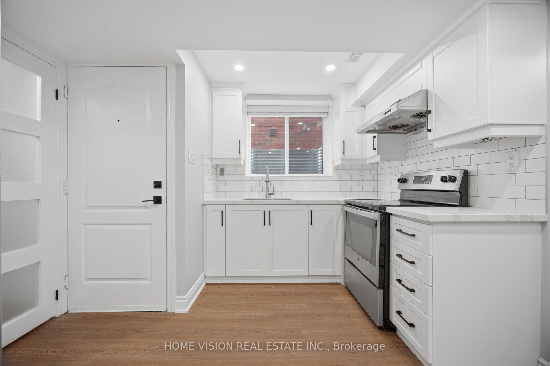Photo 30 of 36 Quinton Ridge, Brampton, Bram West — HOMEH