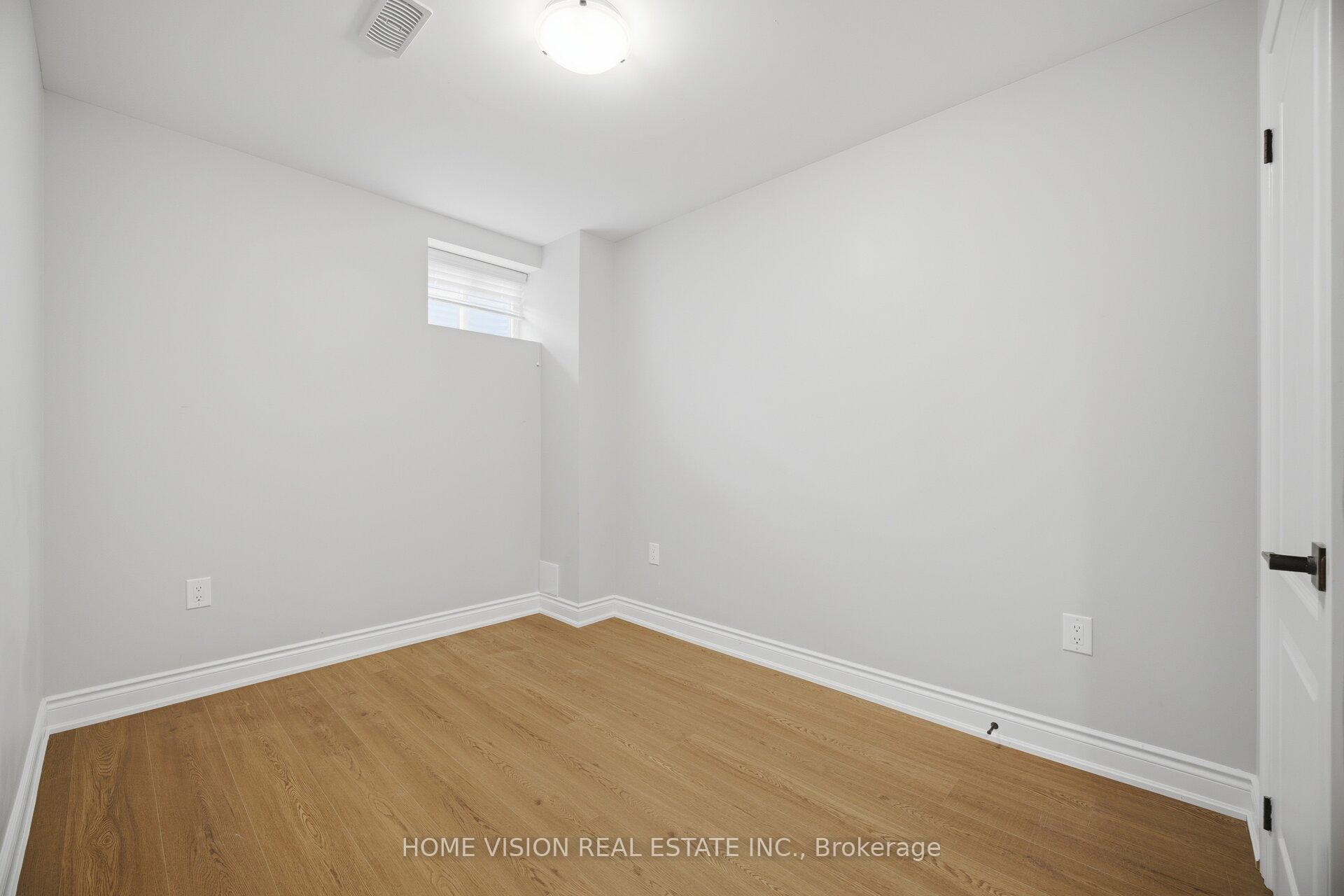 Photo 35 of 36 Quinton Ridge, Brampton, Bram West — HOMEH