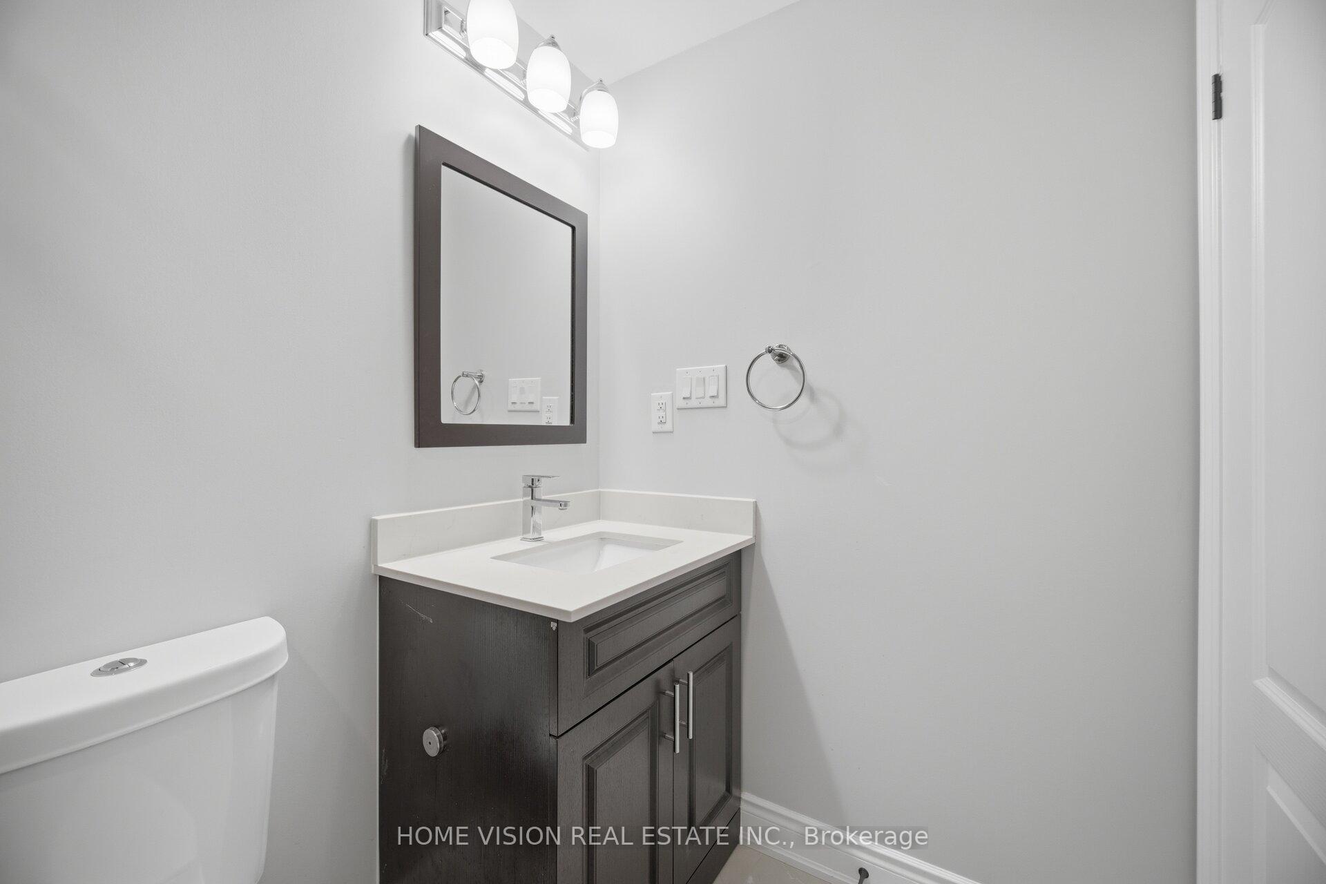 Photo 38 of 36 Quinton Ridge, Brampton, Bram West — HOMEH