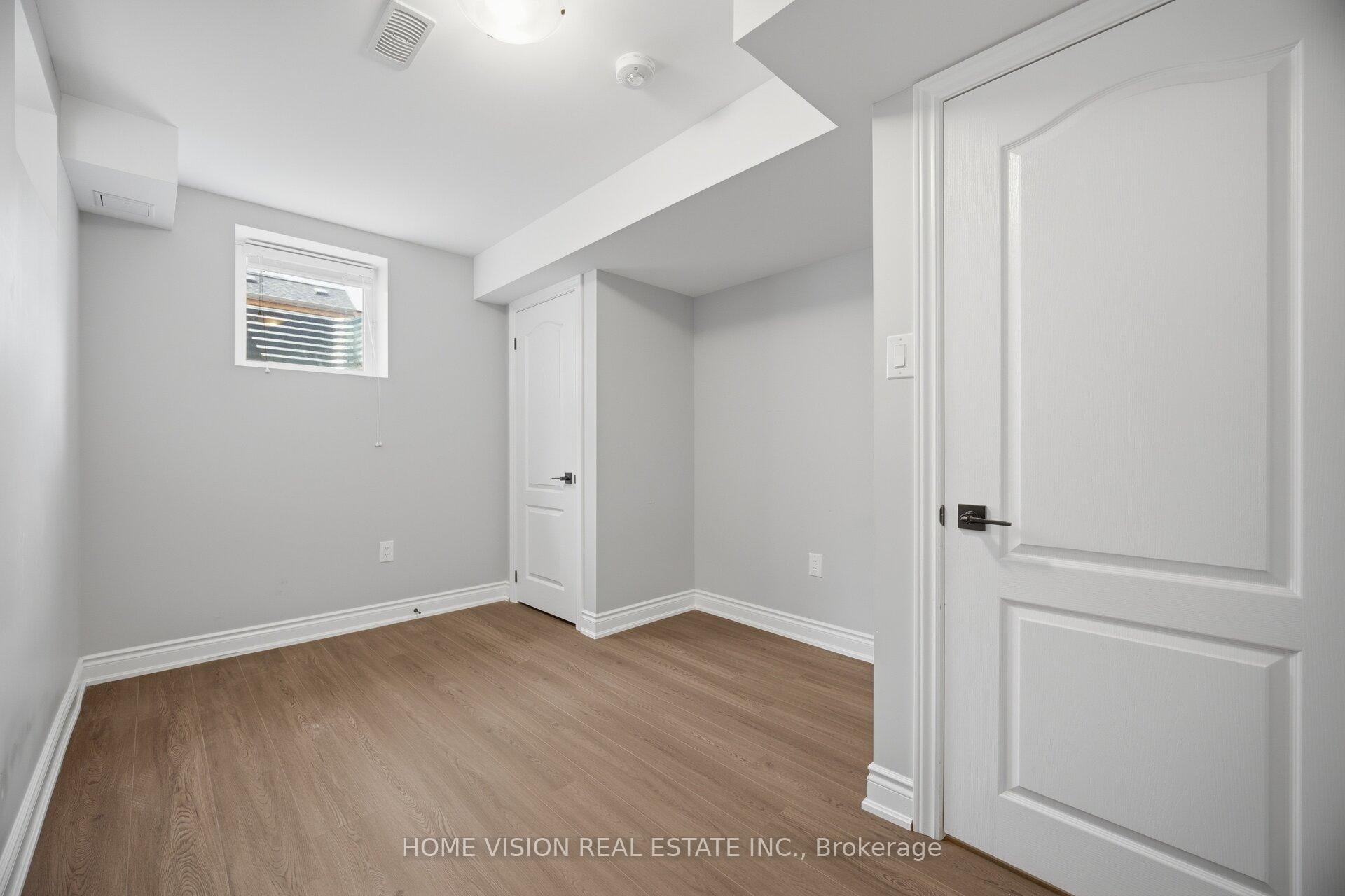 Photo 39 of 36 Quinton Ridge, Brampton, Bram West — HOMEH