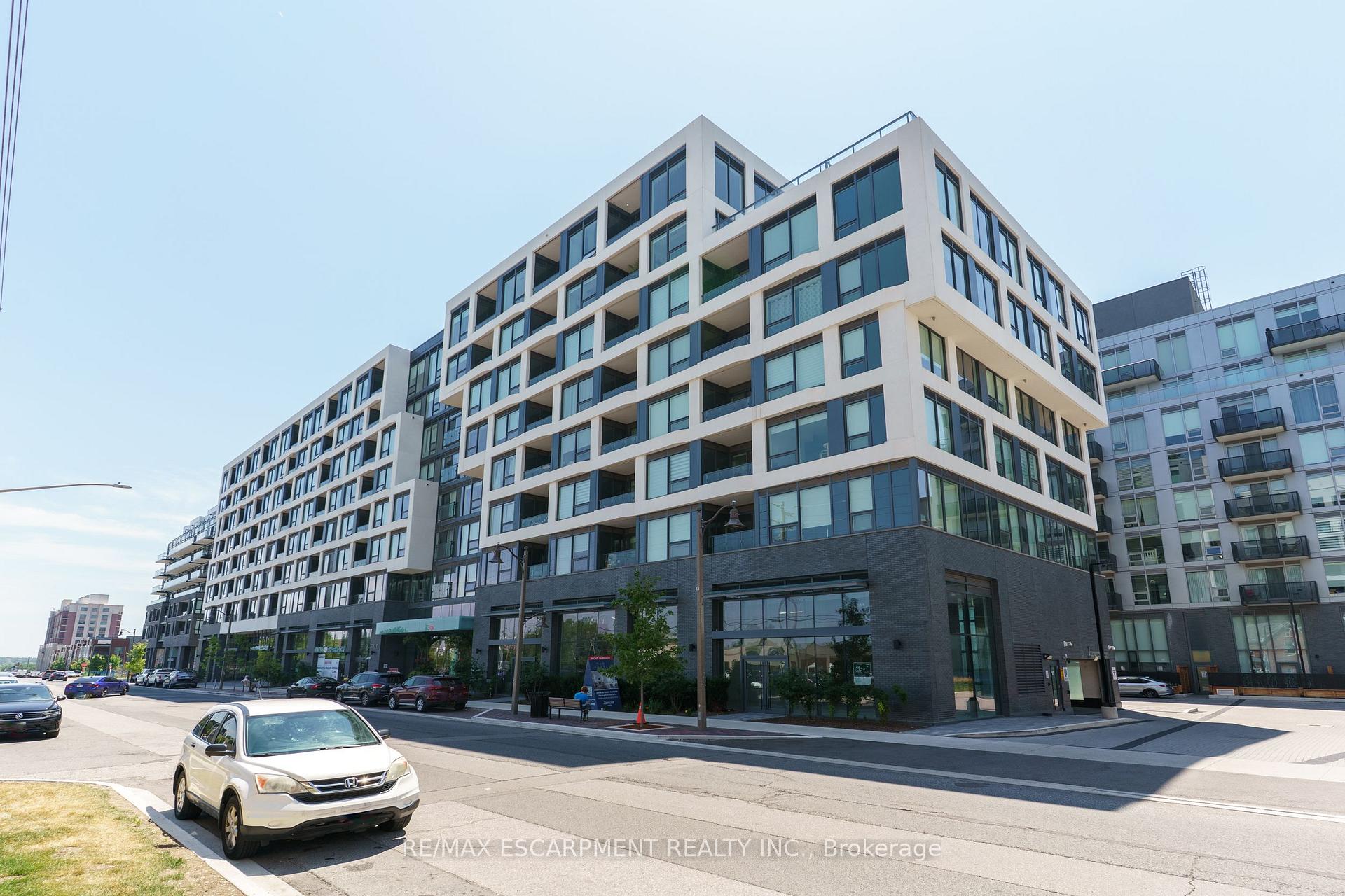 Photo of Unit 614, 2450 Old Bronte Road