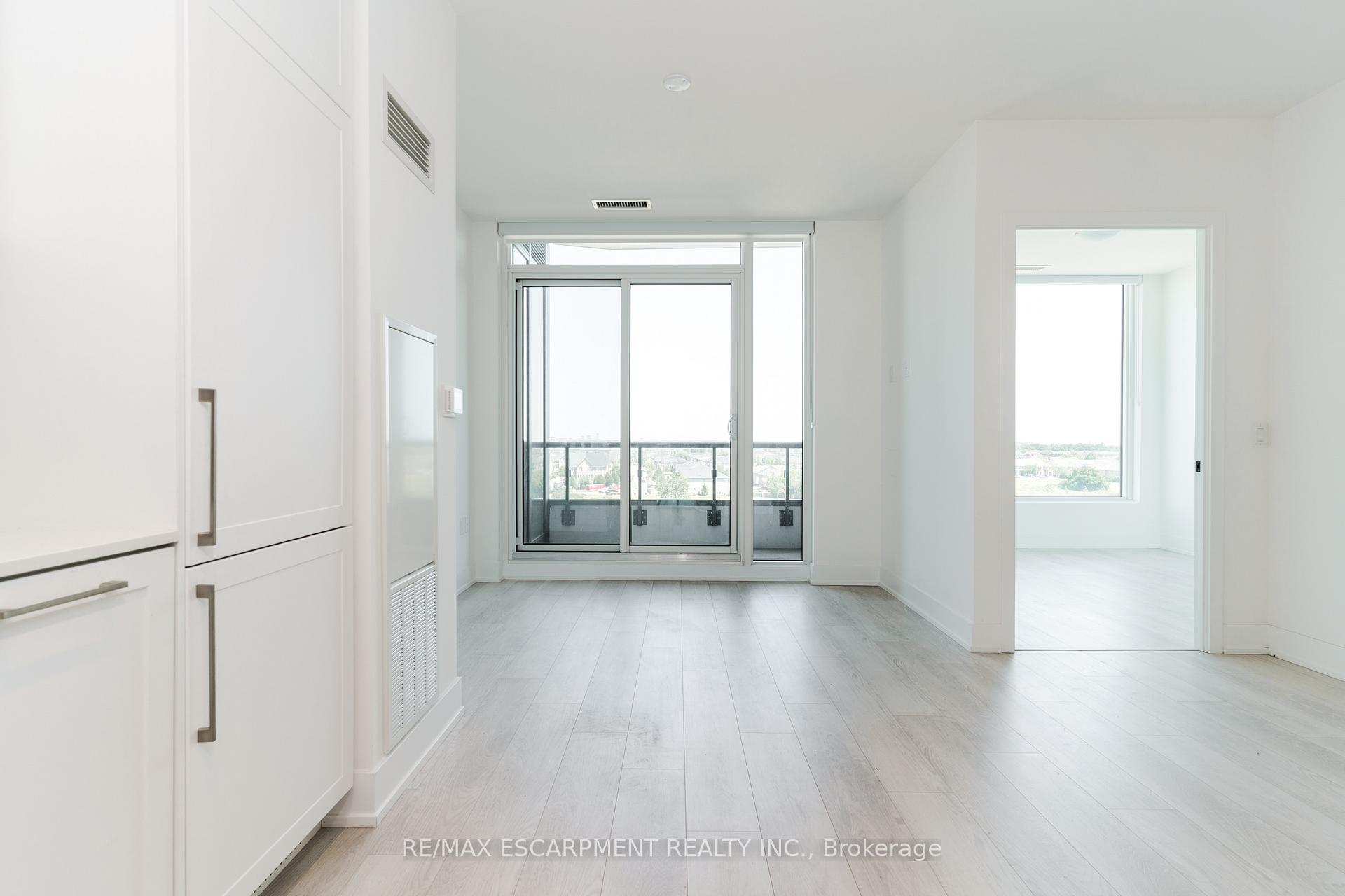 Photo 14 of Unit 614, 2450 Old Bronte Road, Oakville, Westmount — HOMEH