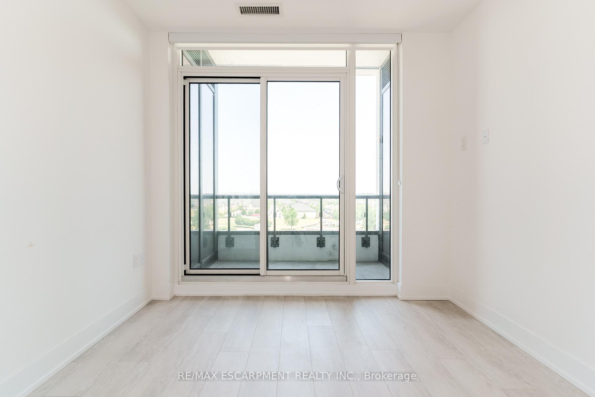 Photo 17 of Unit 614, 2450 Old Bronte Road, Oakville, Westmount — HOMEH