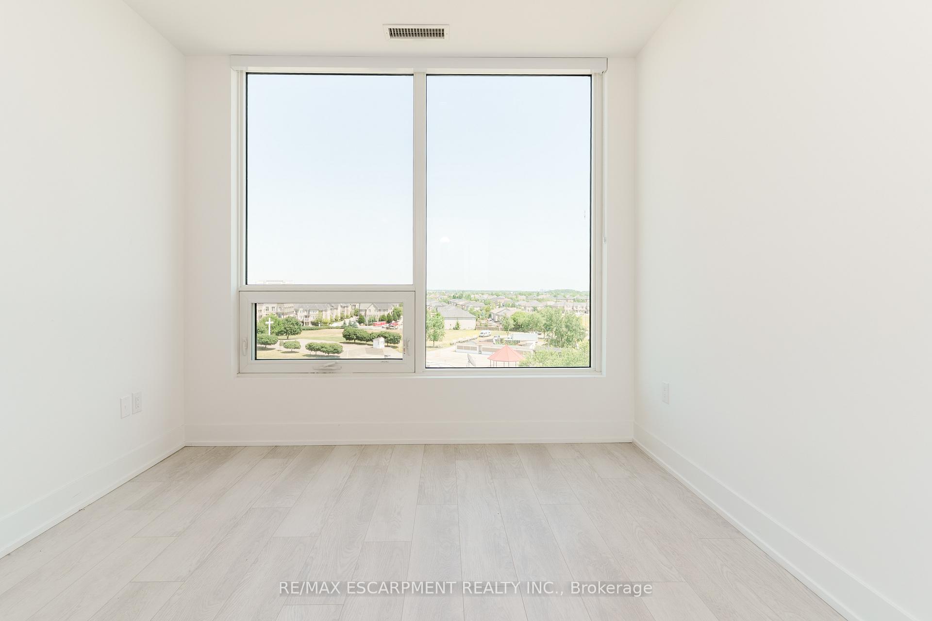 Photo 23 of Unit 614, 2450 Old Bronte Road, Oakville, Westmount — HOMEH