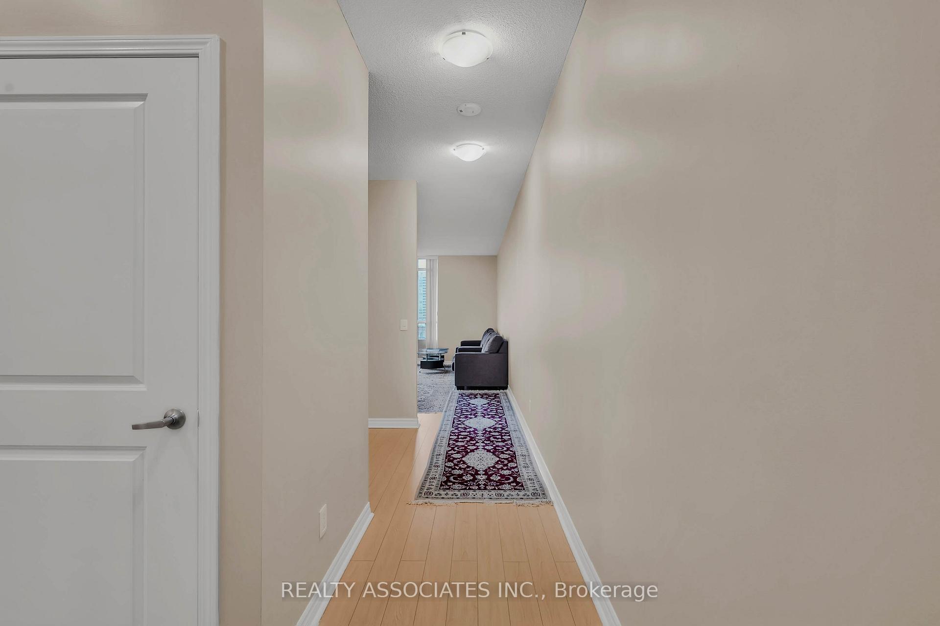 Photo 8 of Unit 238, 2885 Bayview Avenue, North York, Bayview Village — HOMEH