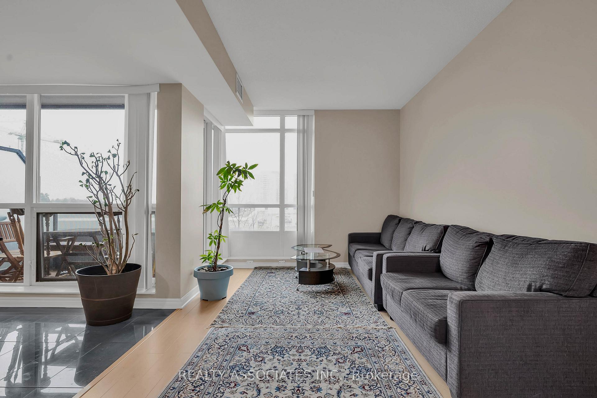 Photo 14 of Unit 238, 2885 Bayview Avenue, North York, Bayview Village — HOMEH