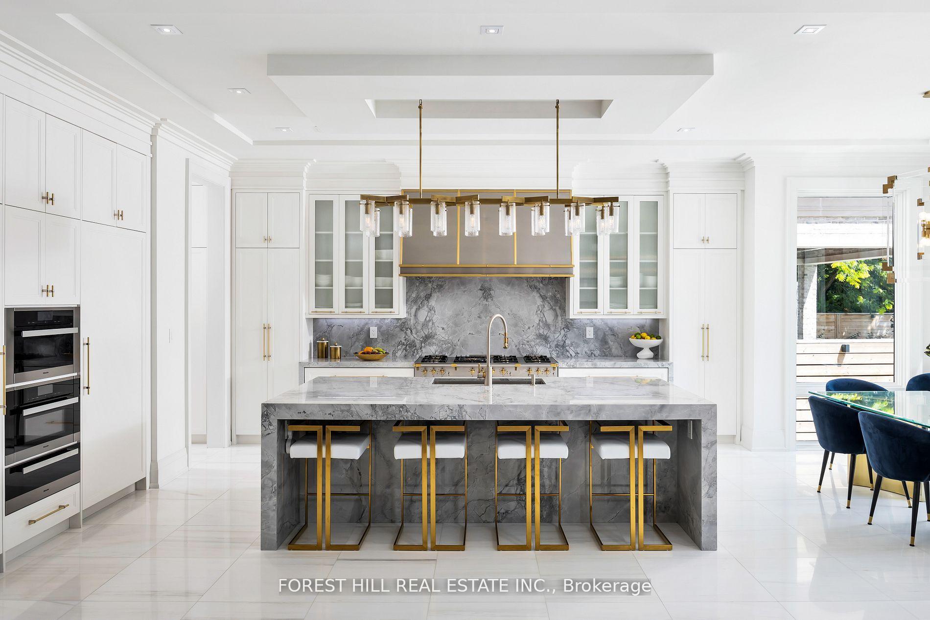 Photo 10 of 239 Cortleigh Boulevard, Toronto, Lawrence Park South — HOMEH