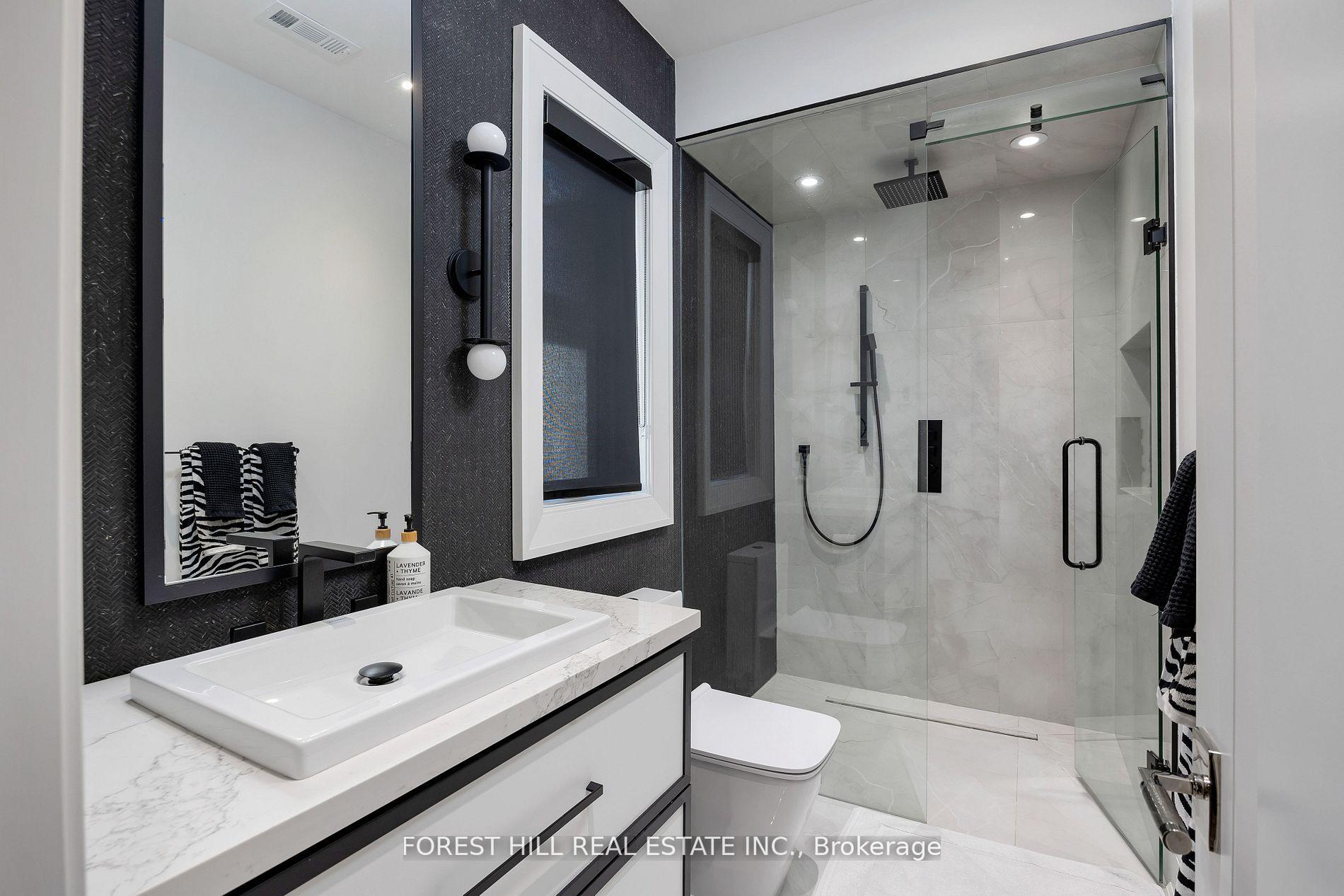 Photo 36 of 239 Cortleigh Boulevard, Toronto, Lawrence Park South — HOMEH