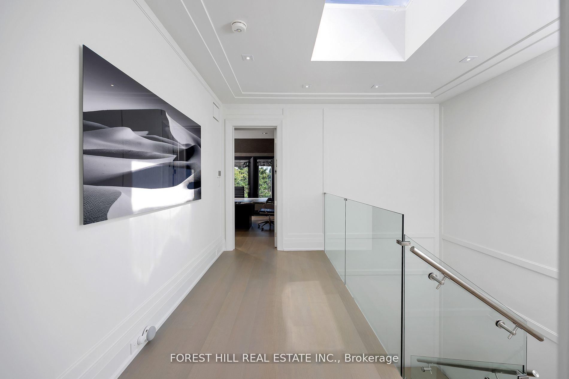 Photo 38 of 239 Cortleigh Boulevard, Toronto, Lawrence Park South — HOMEH