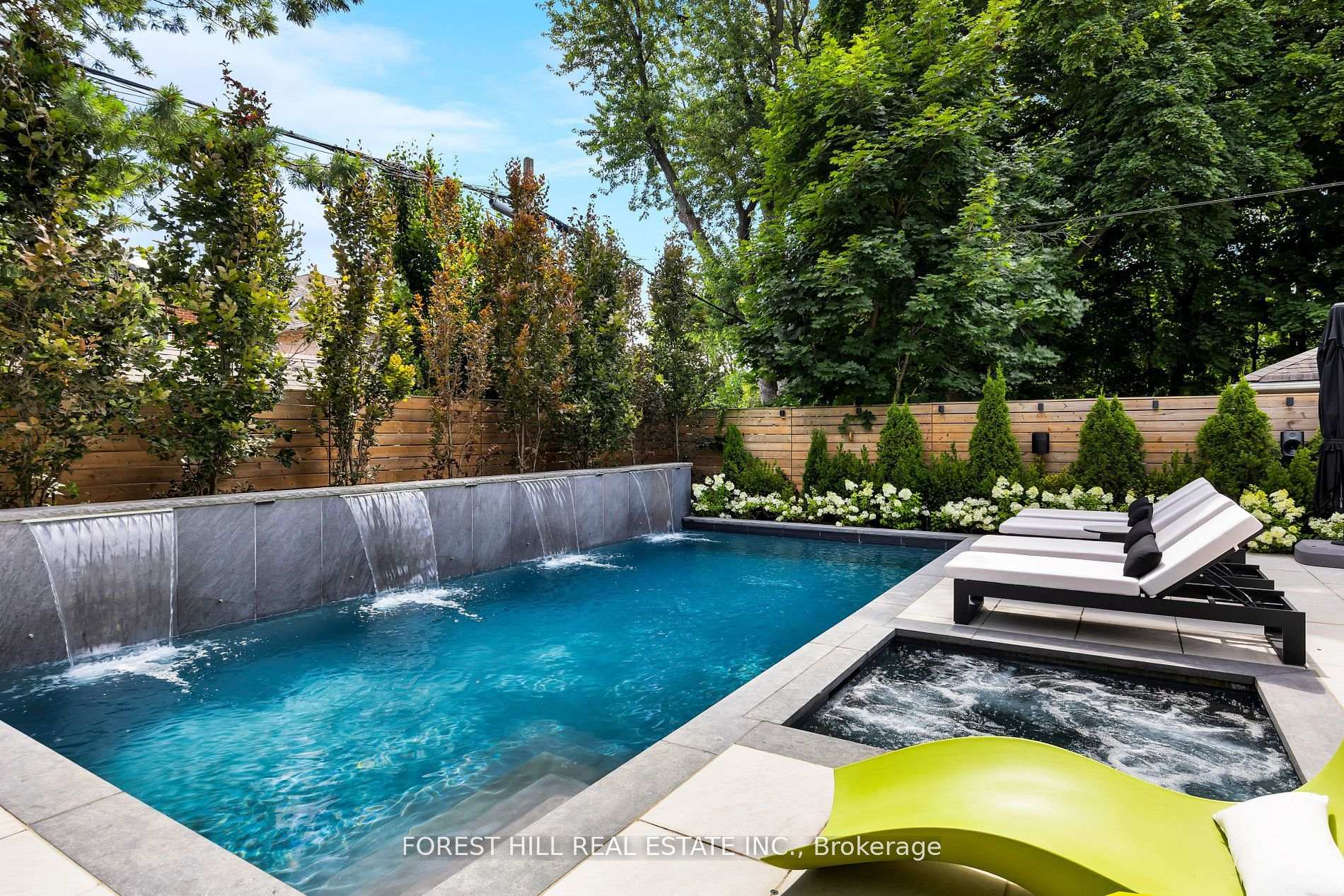 Photo 49 of 239 Cortleigh Boulevard, Toronto, Lawrence Park South — HOMEH