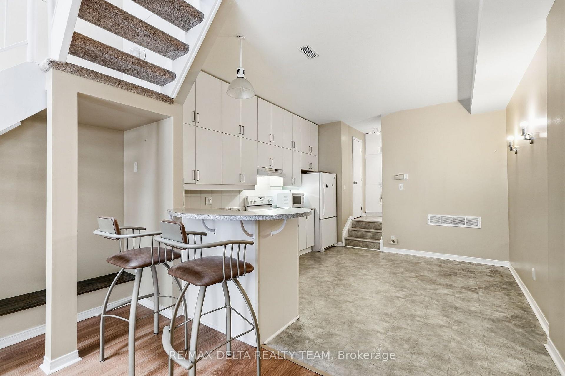 Photo 9 of Unit 7, 170 Cathcart Street, Ottawa, Lower Town/Byward Market — HOMEH