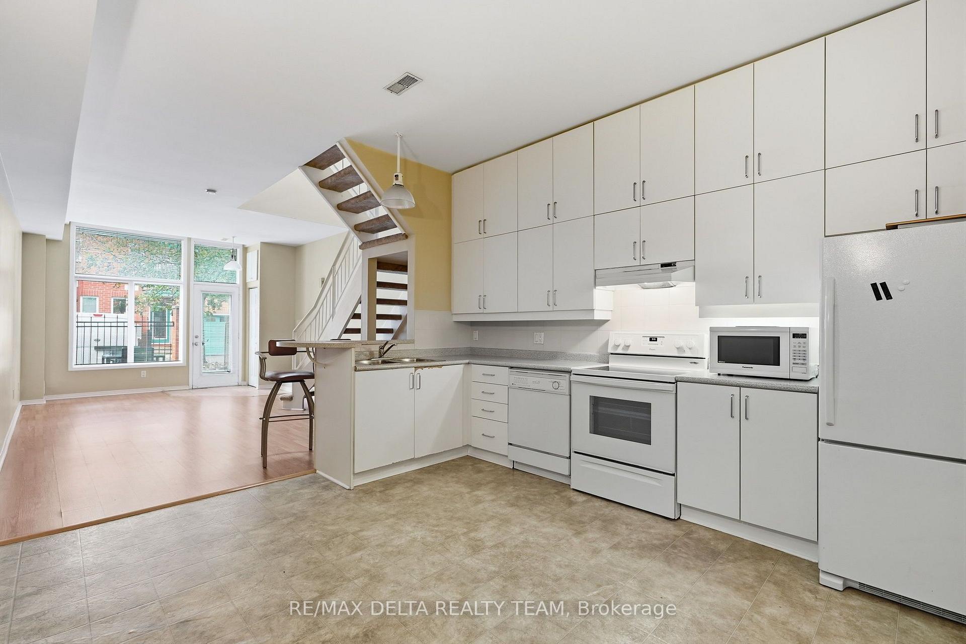 Photo 10 of Unit 7, 170 Cathcart Street, Ottawa, Lower Town/Byward Market — HOMEH