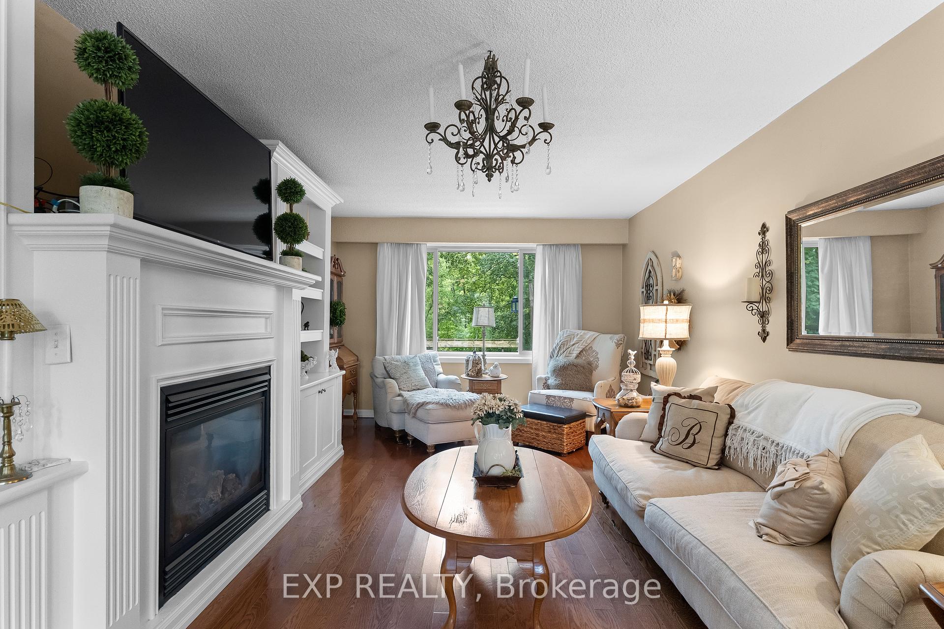 Photo 7 of 43 Stella Street, Pelham, Fonthill — HOMEH