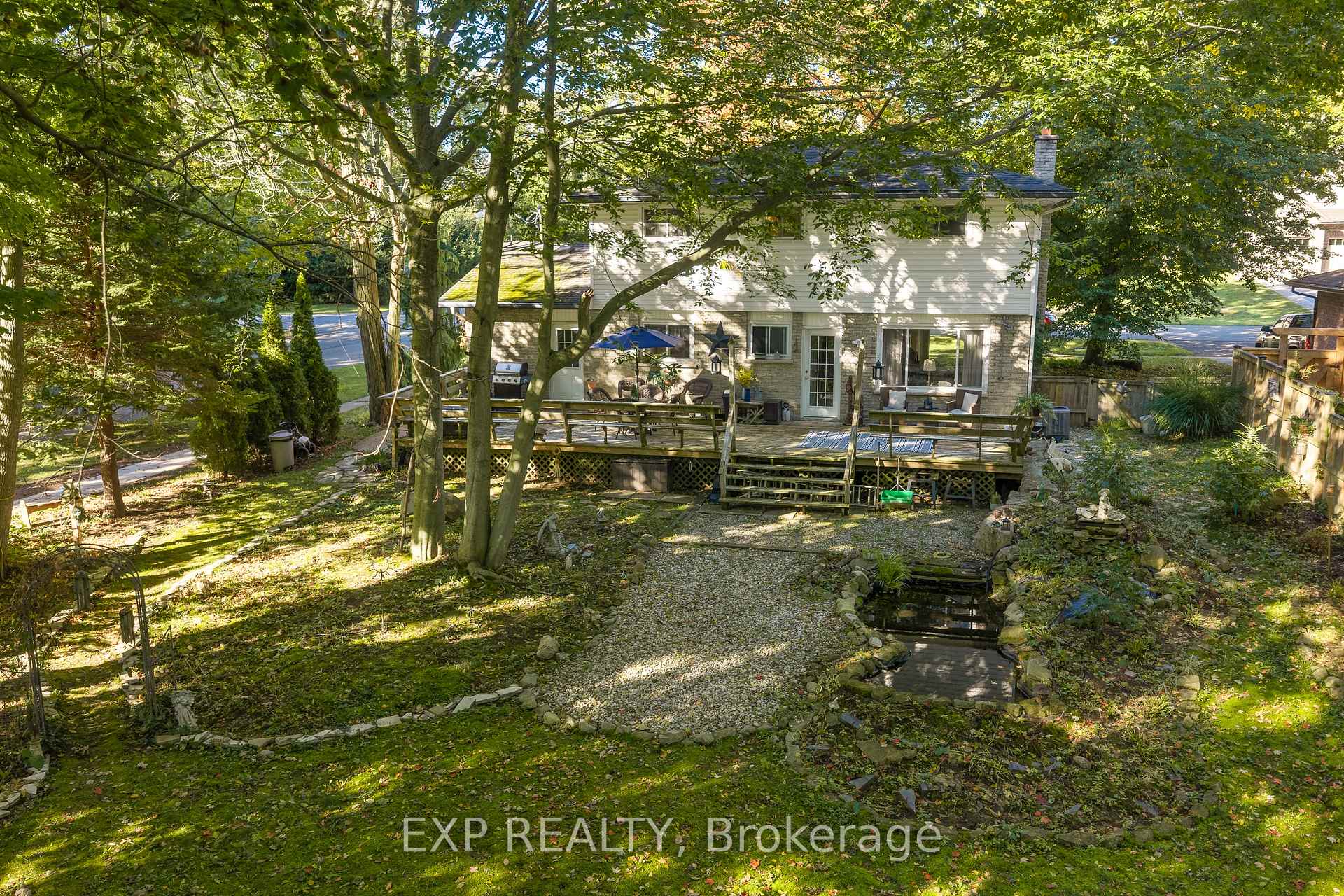 Photo 24 of 43 Stella Street, Pelham, Fonthill — HOMEH