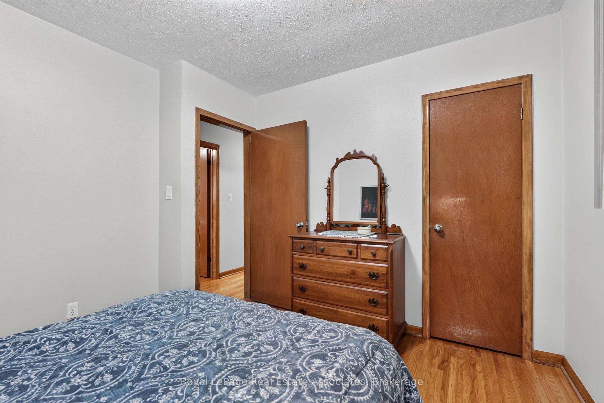 Photo 23 of 3 Northwood Drive, St. Catharines, Carlton/Bunting — HOMEH