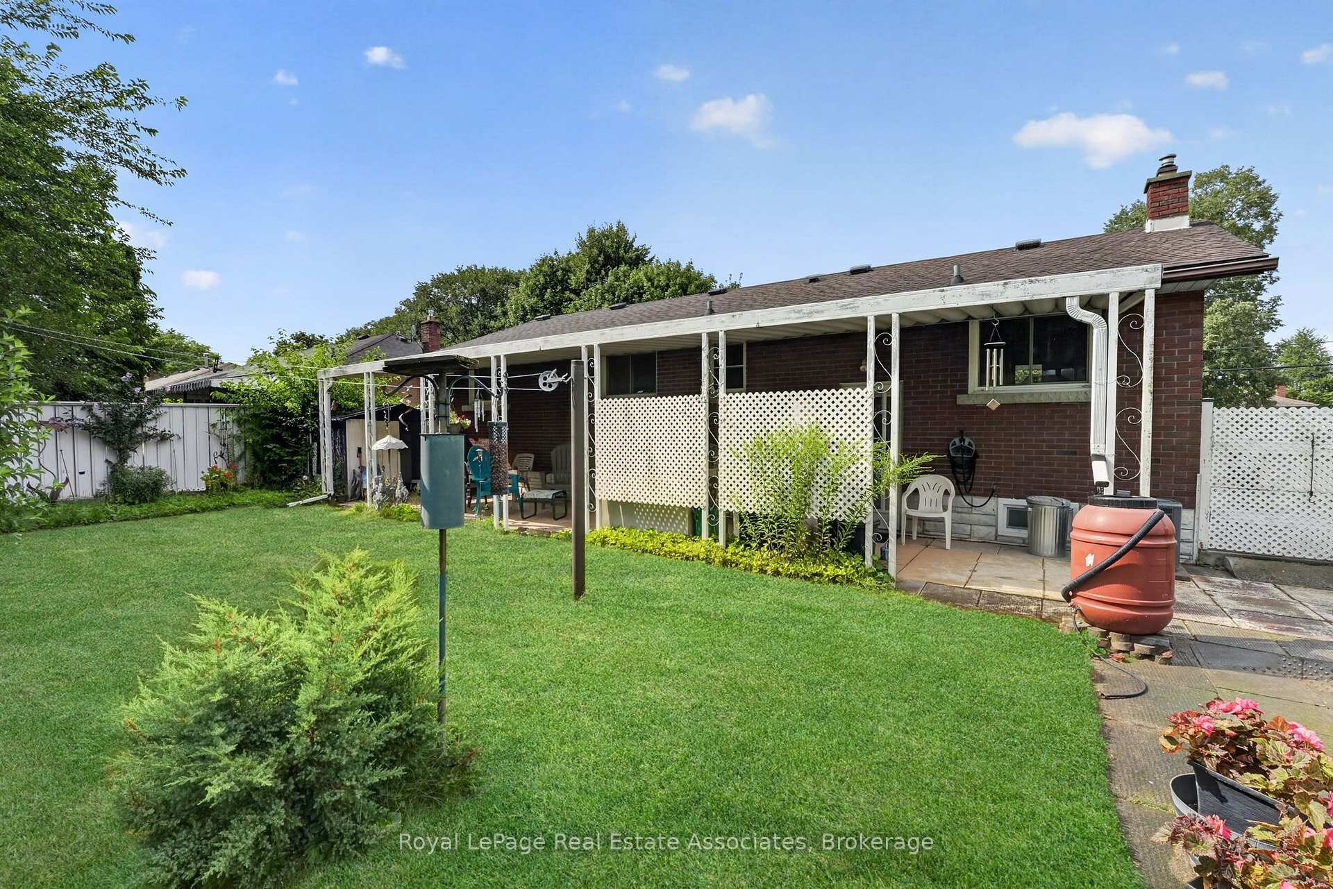 Photo 46 of 3 Northwood Drive, St. Catharines, Carlton/Bunting — HOMEH