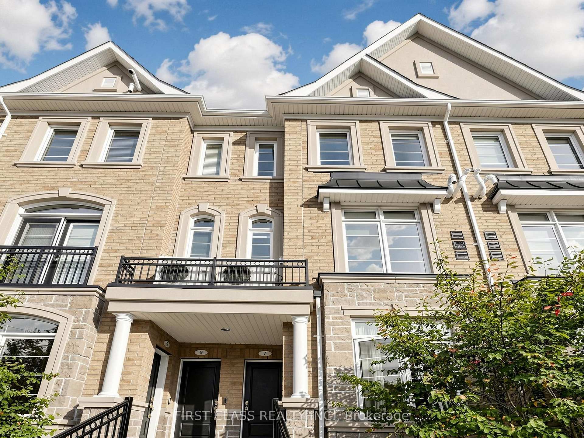 Photo 2 of Unit 7, 37 Drewry Avenue, North York, Newtonbrook West — HOMEH