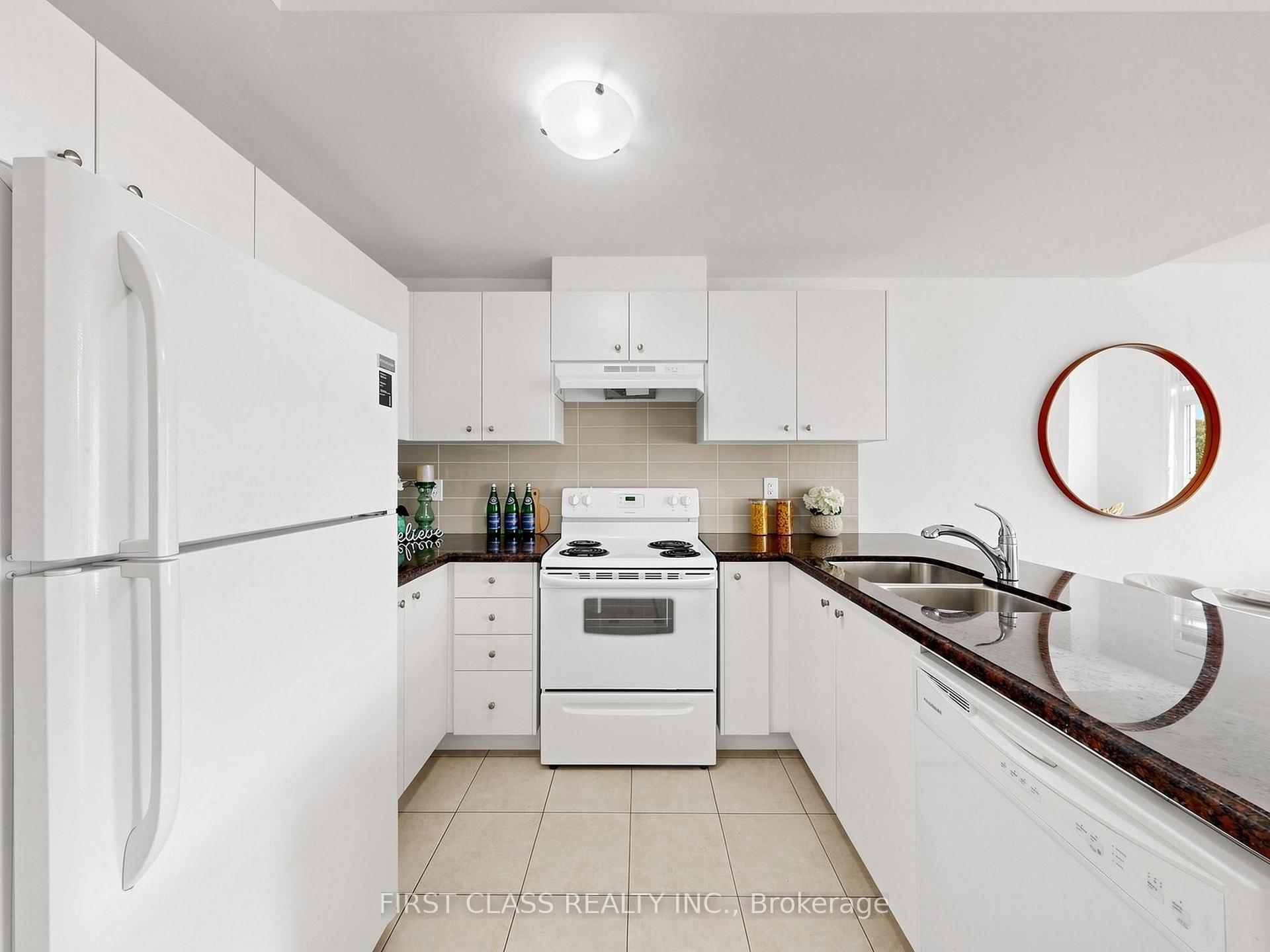 Photo 15 of Unit 7, 37 Drewry Avenue, North York, Newtonbrook West — HOMEH