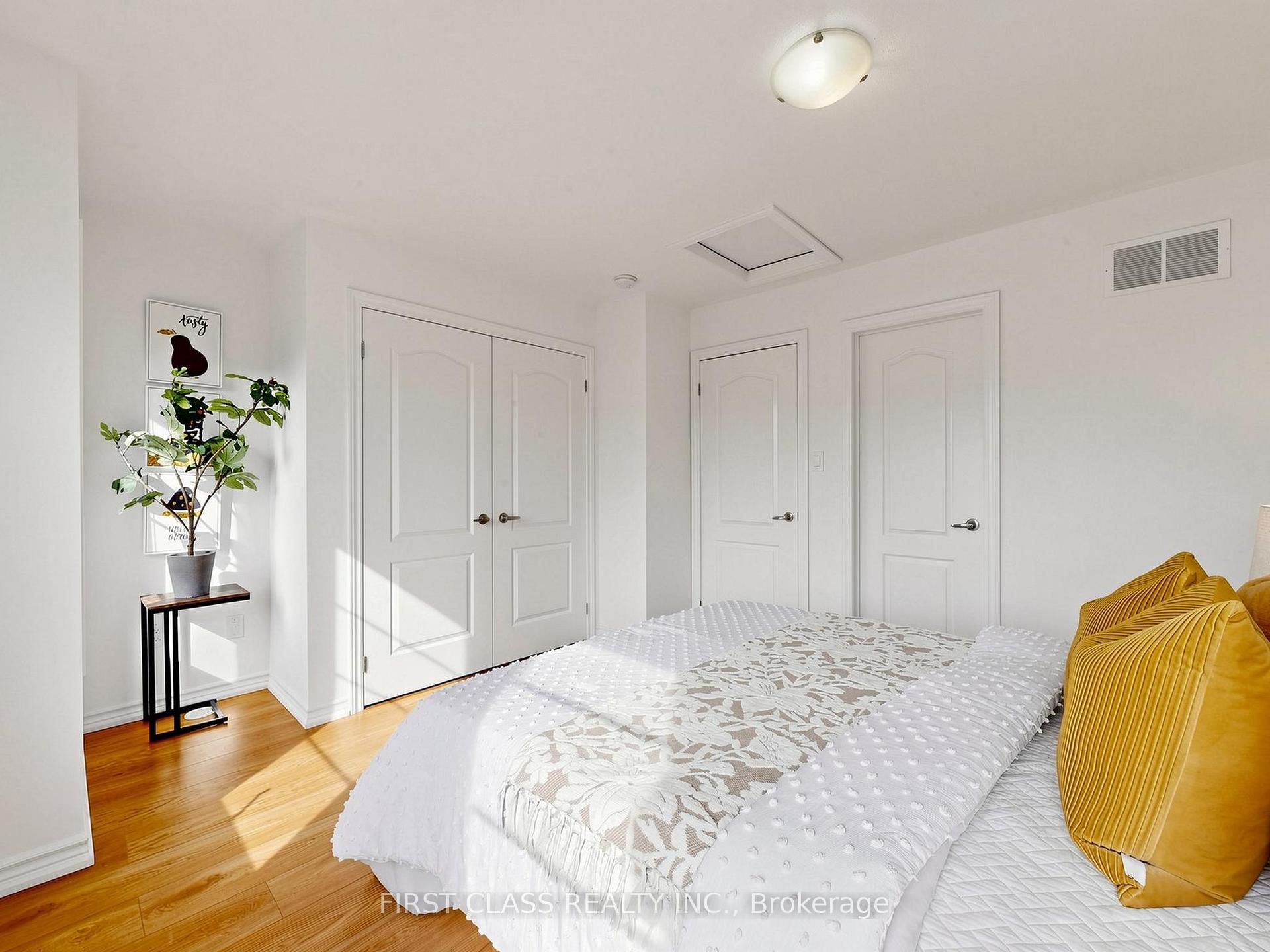 Photo 32 of Unit 7, 37 Drewry Avenue, North York, Newtonbrook West — HOMEH