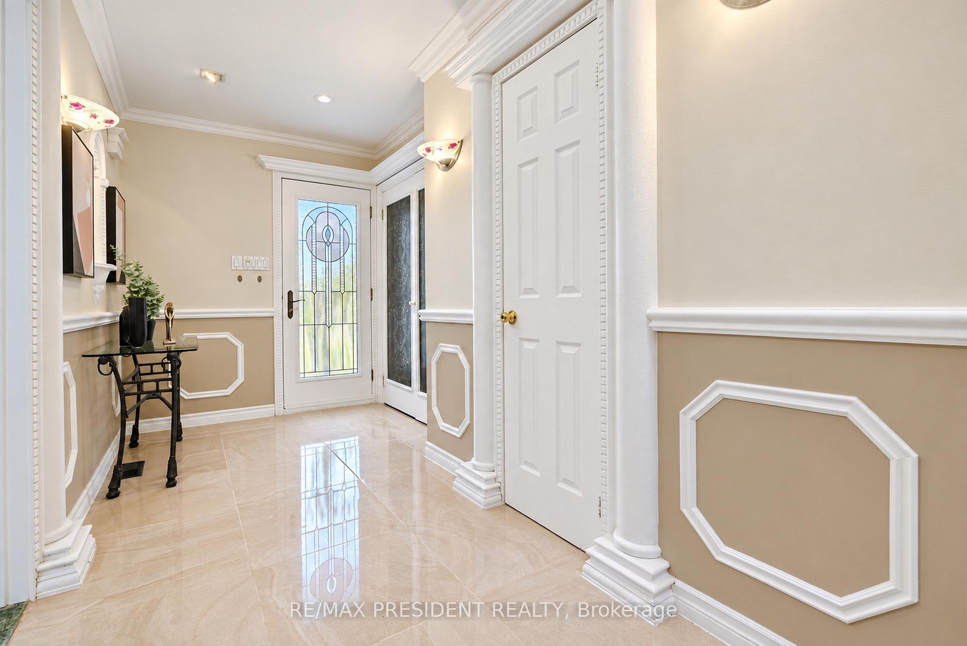 Photo 9 of 9 Aster Court, Brampton, Madoc — HOMEH