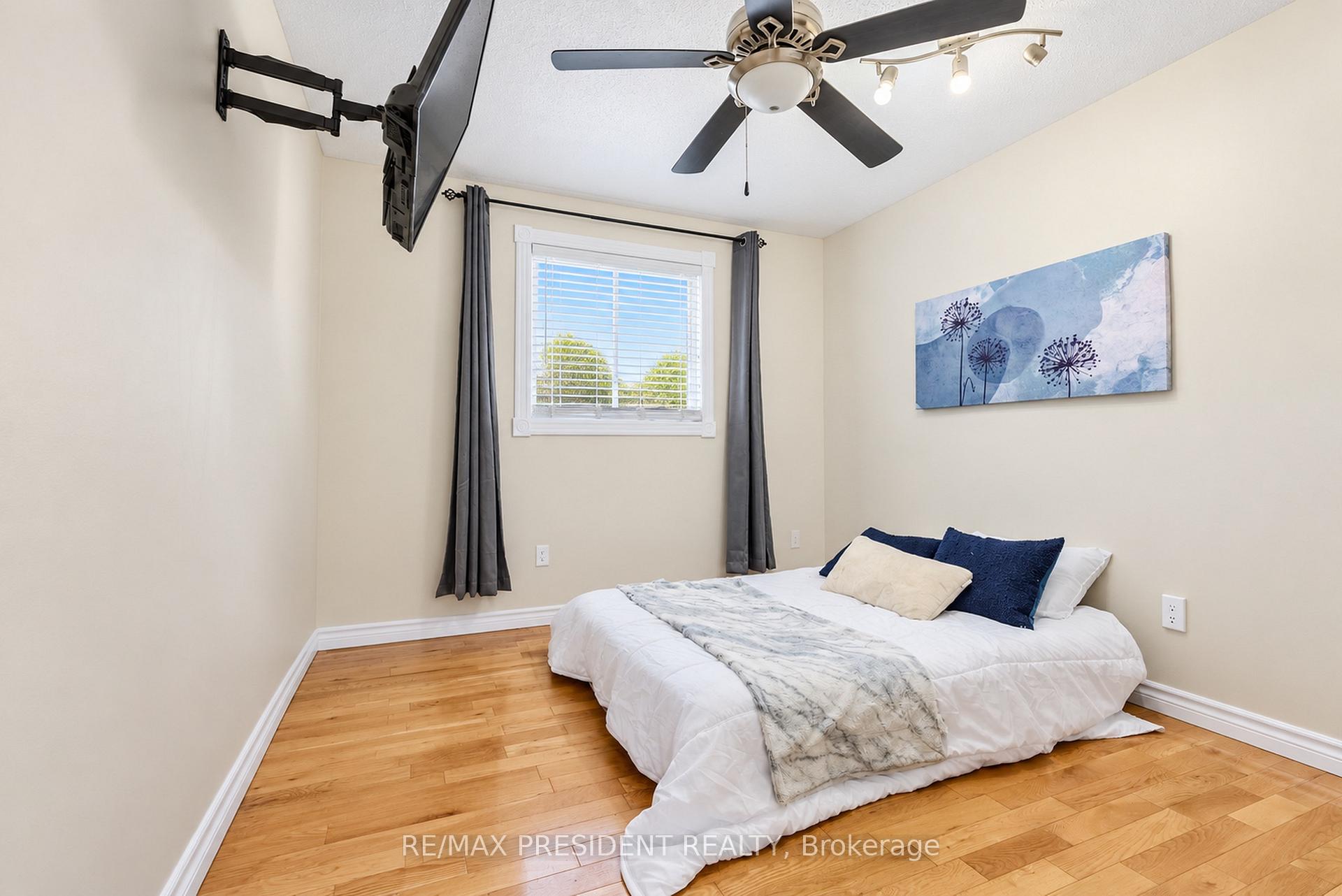 Photo 37 of 9 Aster Court, Brampton, Madoc — HOMEH
