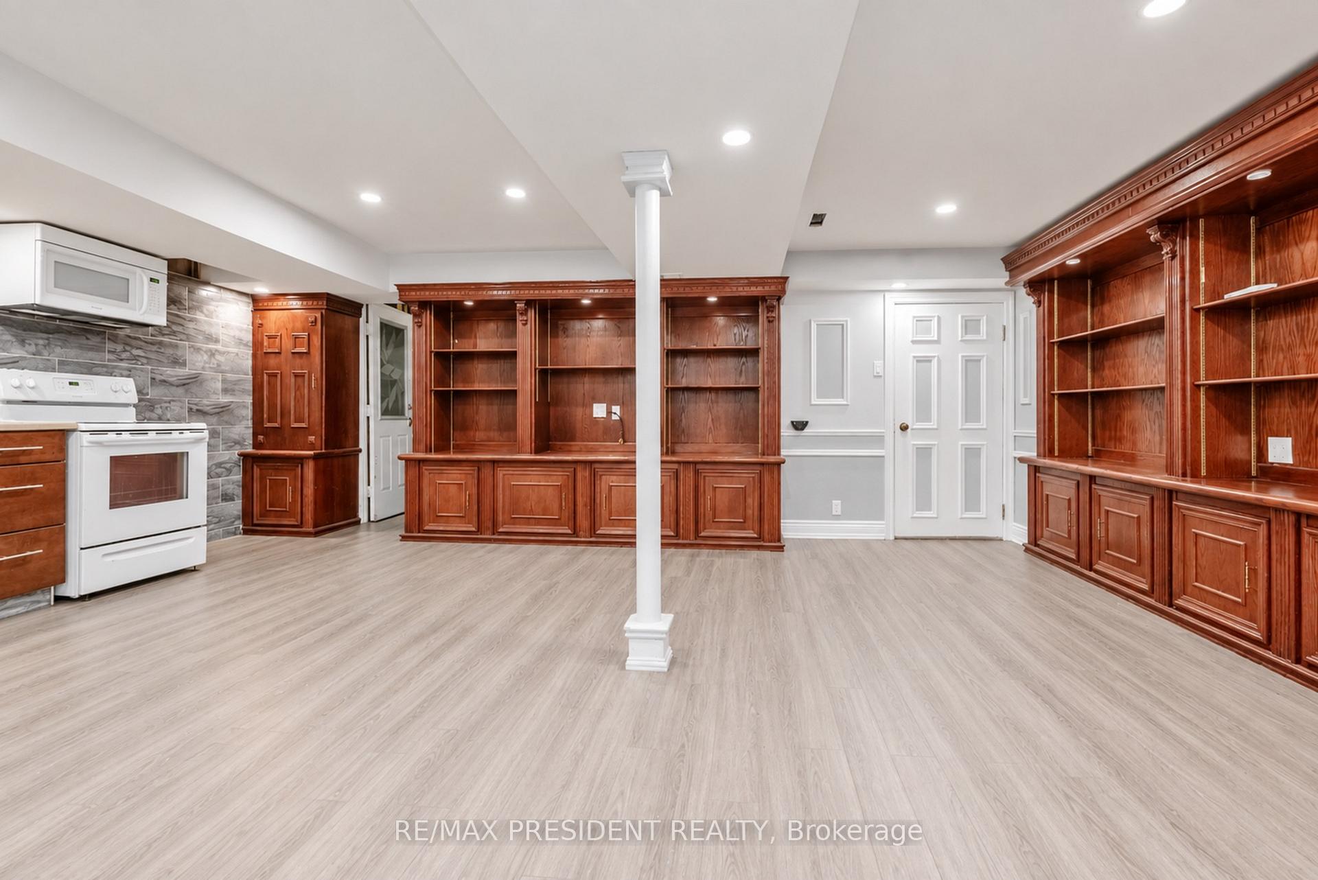 Photo 38 of 9 Aster Court, Brampton, Madoc — HOMEH