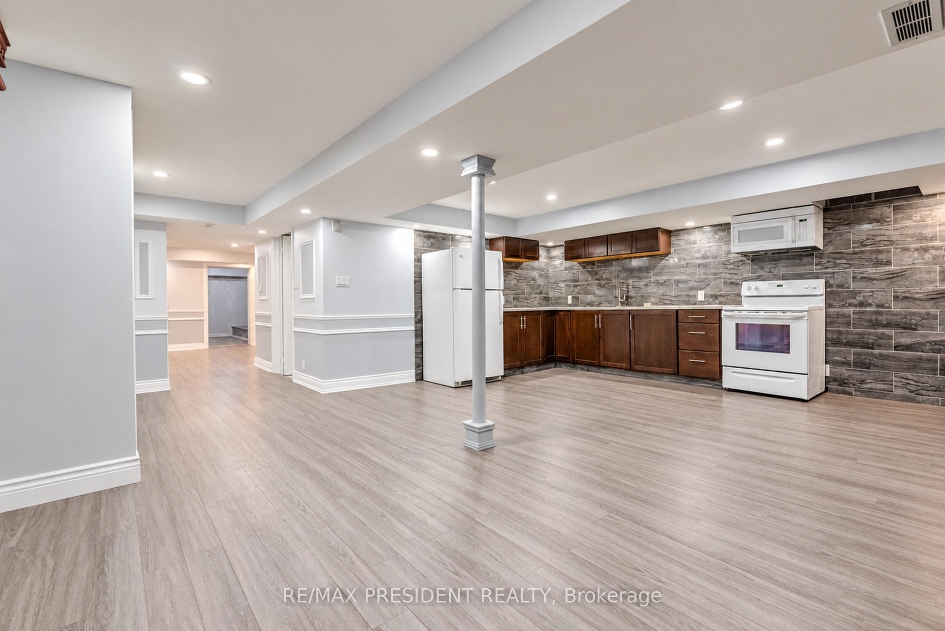 Photo 39 of 9 Aster Court, Brampton, Madoc — HOMEH