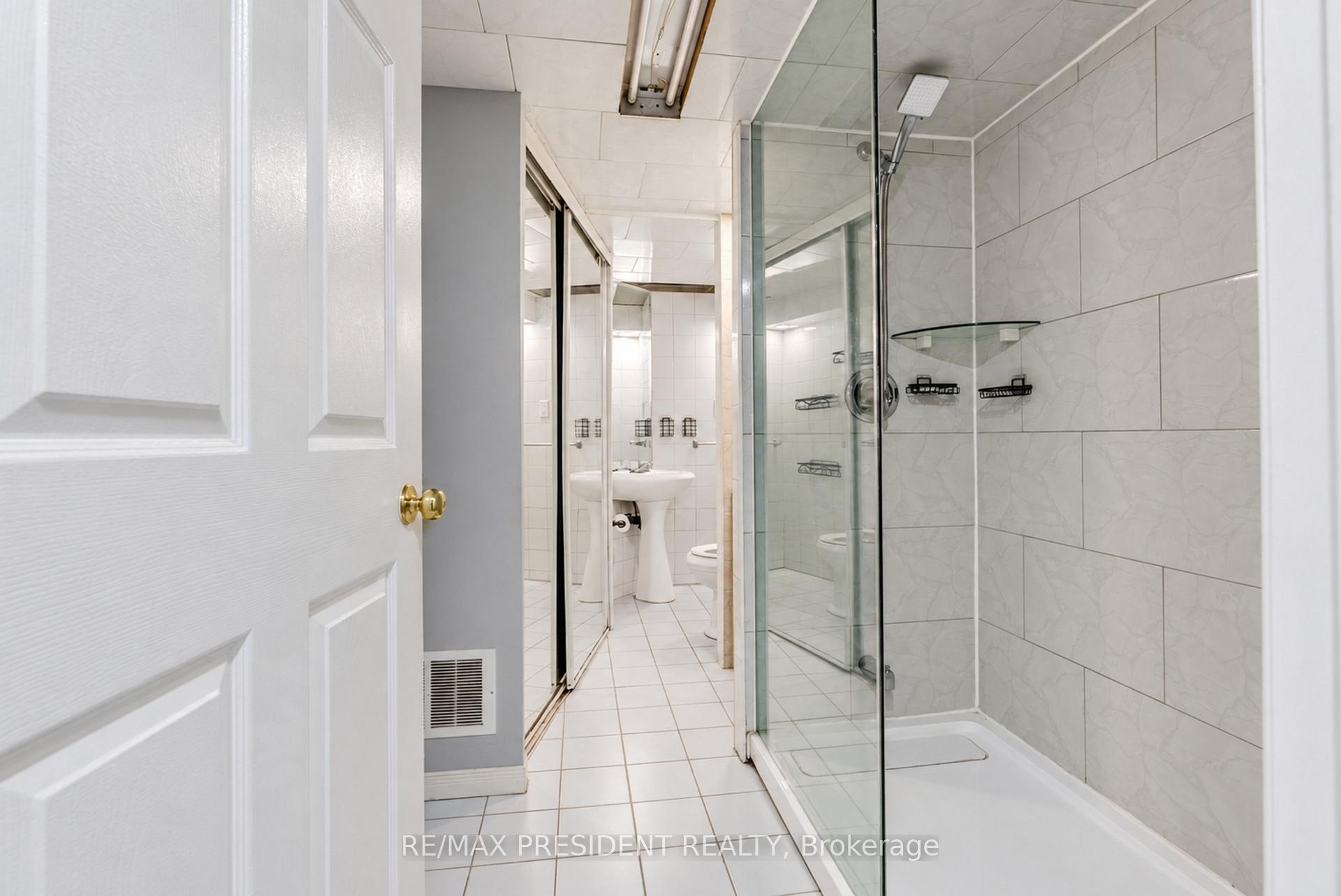 Photo 41 of 9 Aster Court, Brampton, Madoc — HOMEH