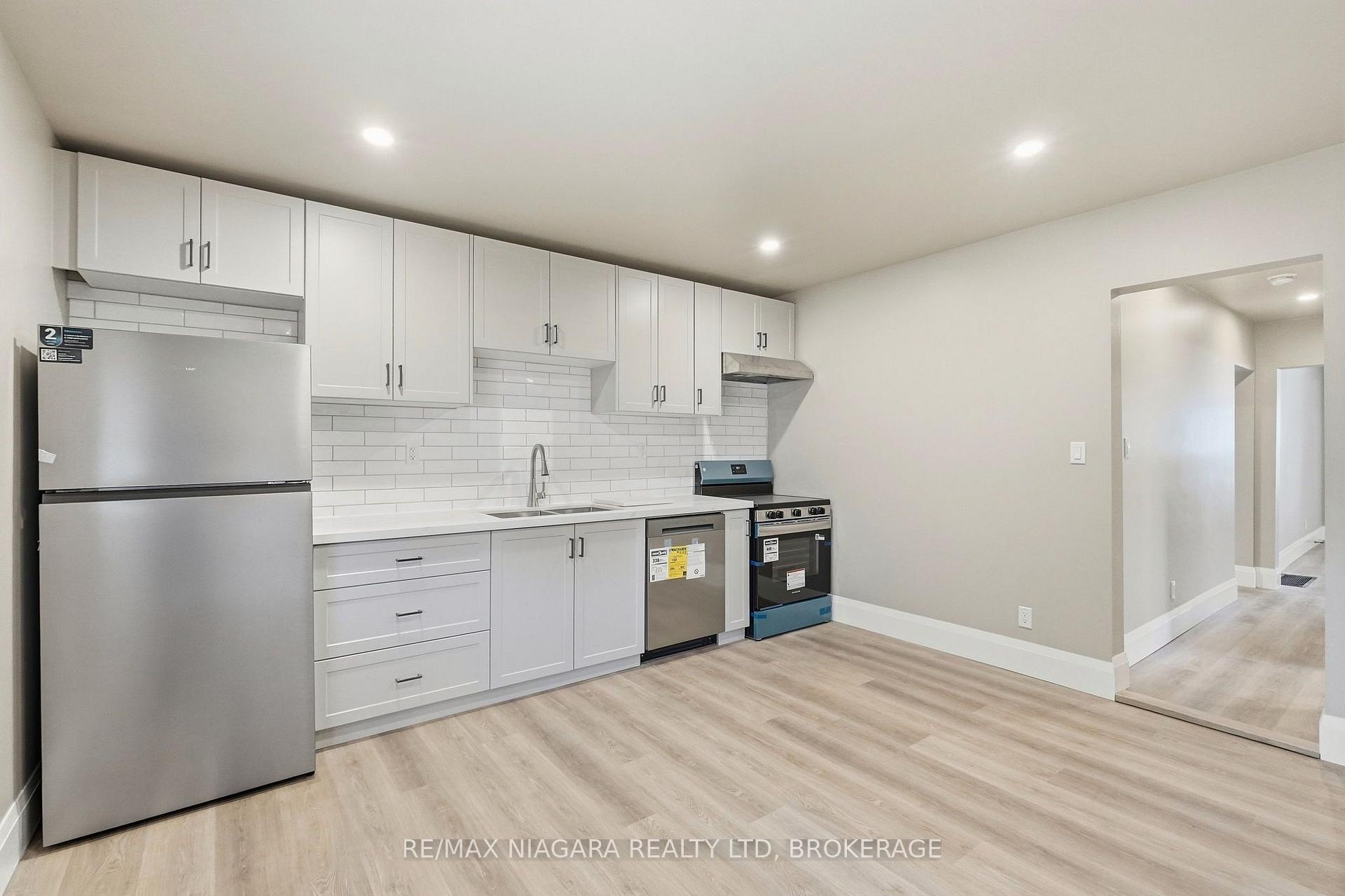 Photo 6 of Unit Upper, 422 Brunswick Street, Hamilton, McQuesten — HOMEH