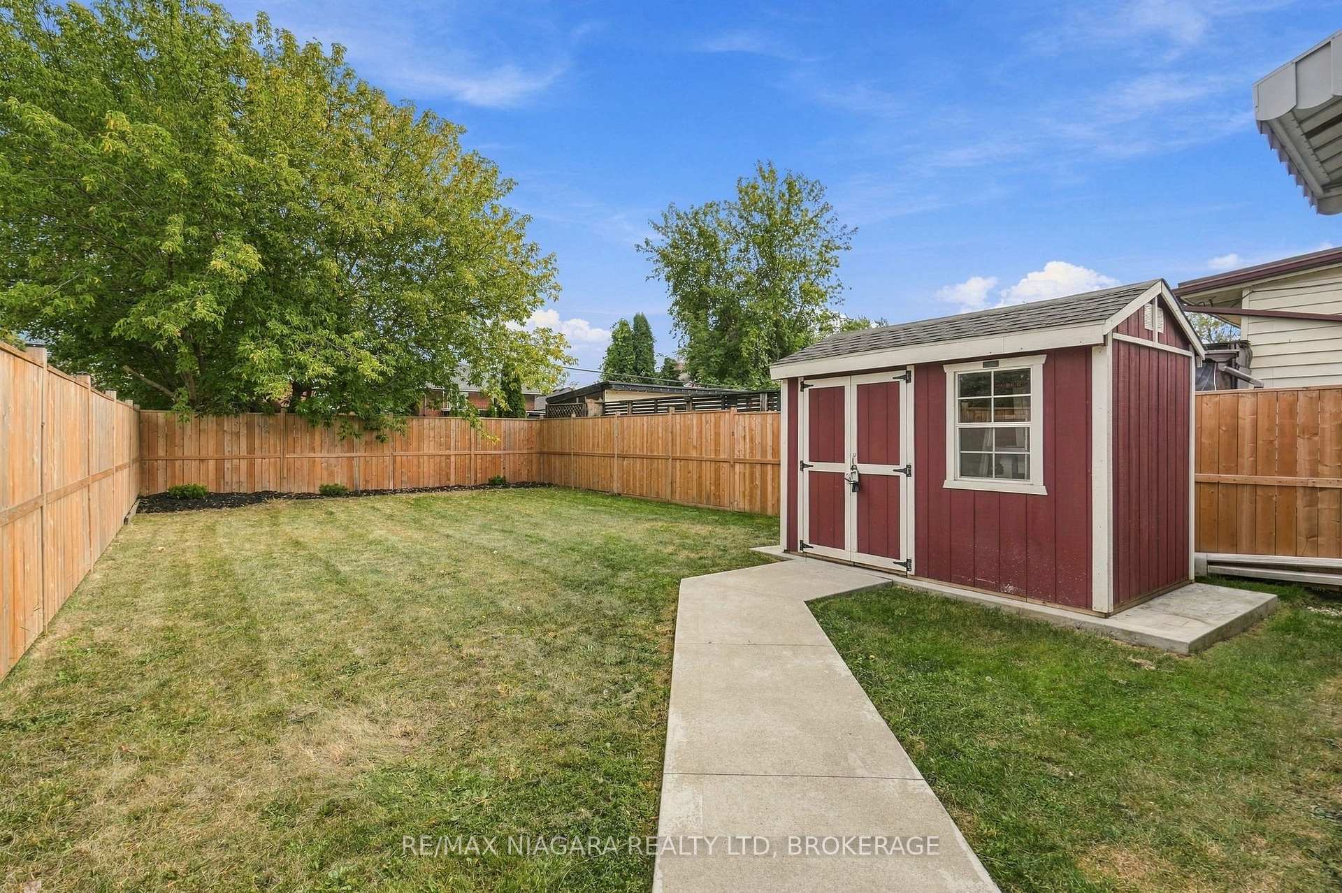 Photo 22 of Unit Upper, 422 Brunswick Street, Hamilton, McQuesten — HOMEH