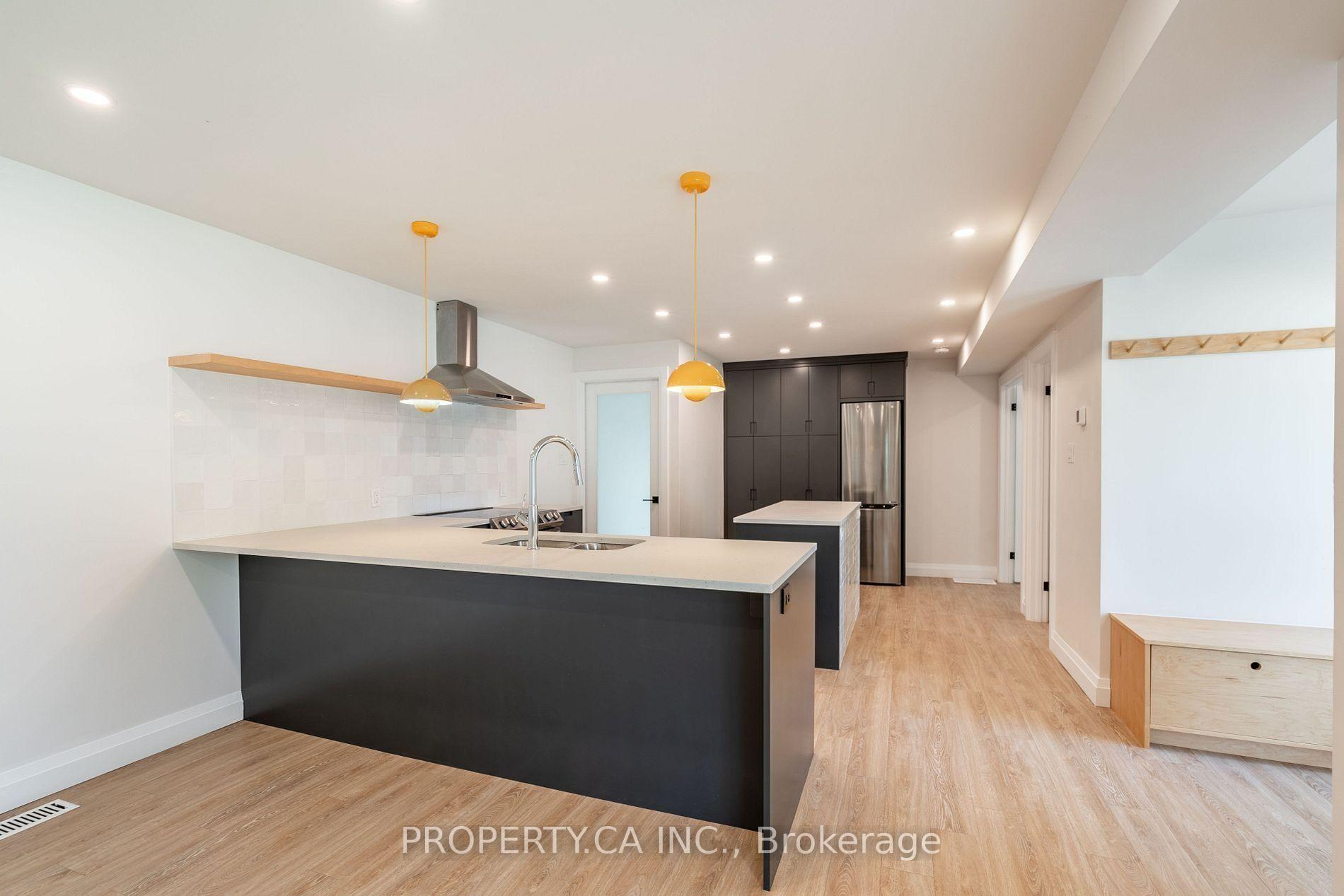 Photo 3 of Unit Main, 57 McElroy Road, Hamilton, Balfour — HOMEH