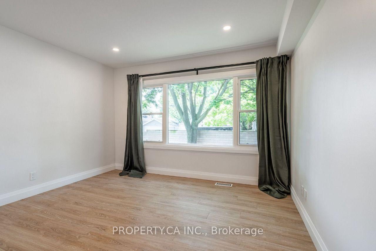 Photo 8 of Unit Main, 57 McElroy Road, Hamilton, Balfour — HOMEH