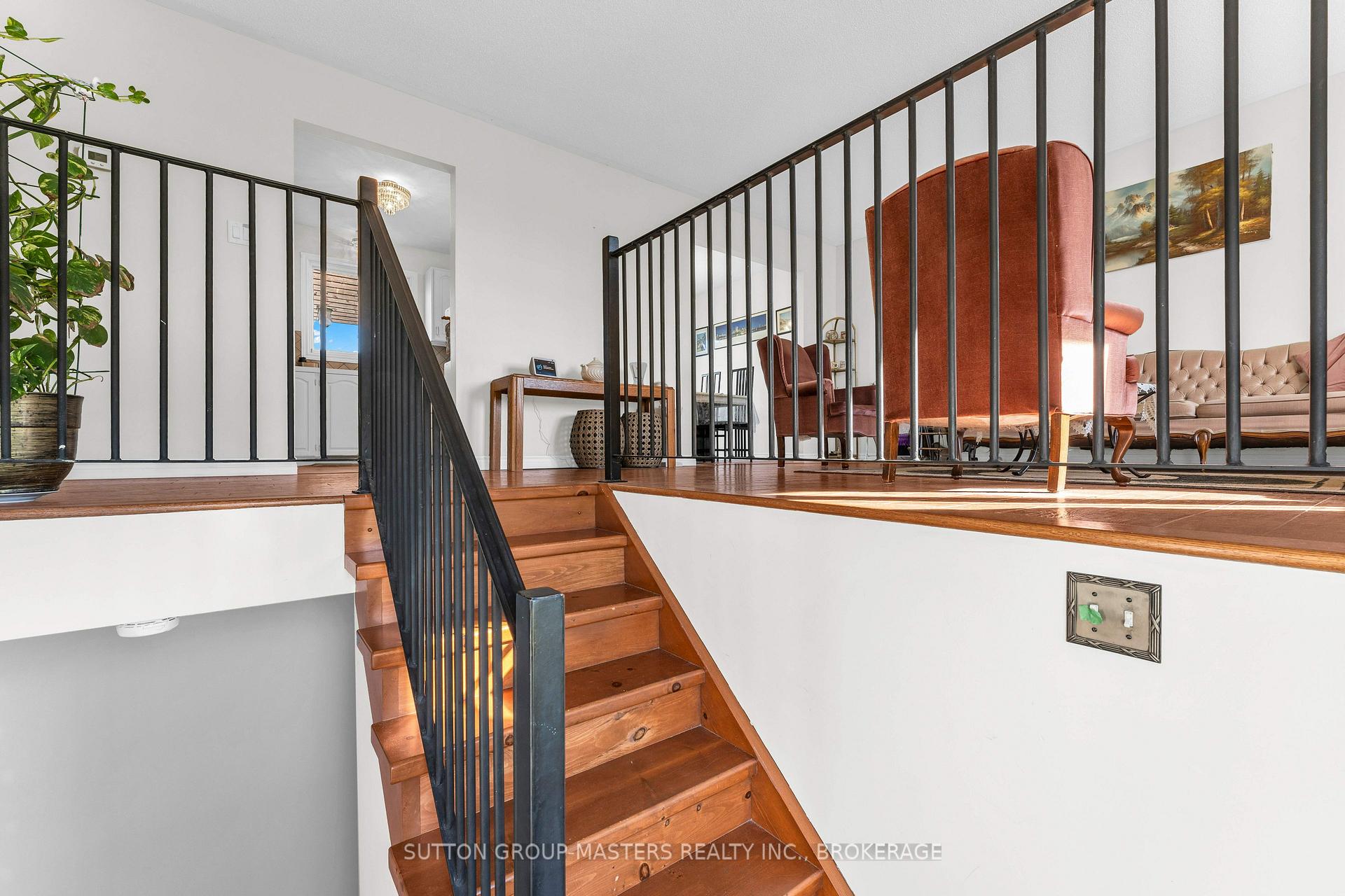 Photo 6 of 3358 Scanlan Road, Frontenac, Frontenac South — HOMEH