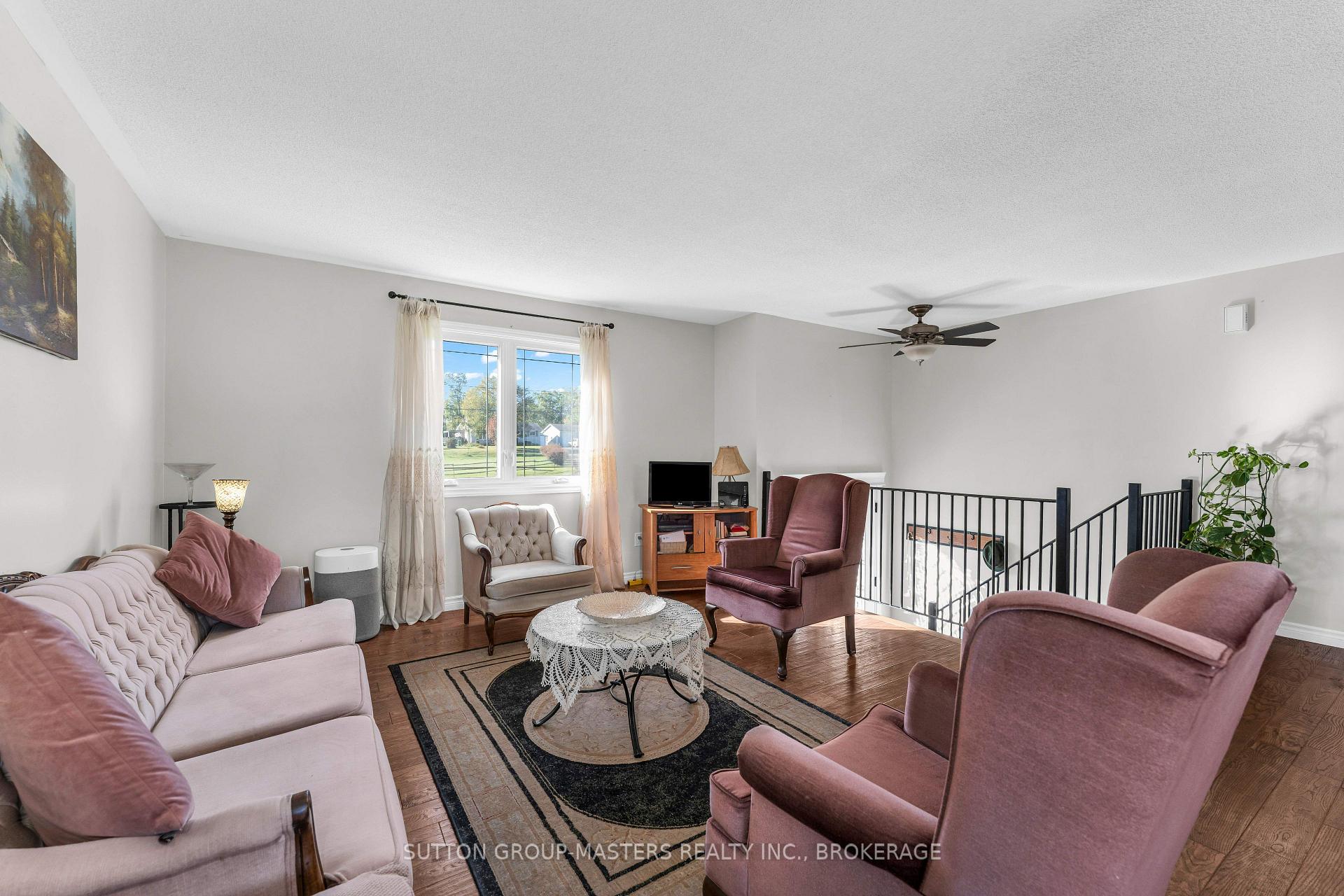 Photo 9 of 3358 Scanlan Road, Frontenac, Frontenac South — HOMEH
