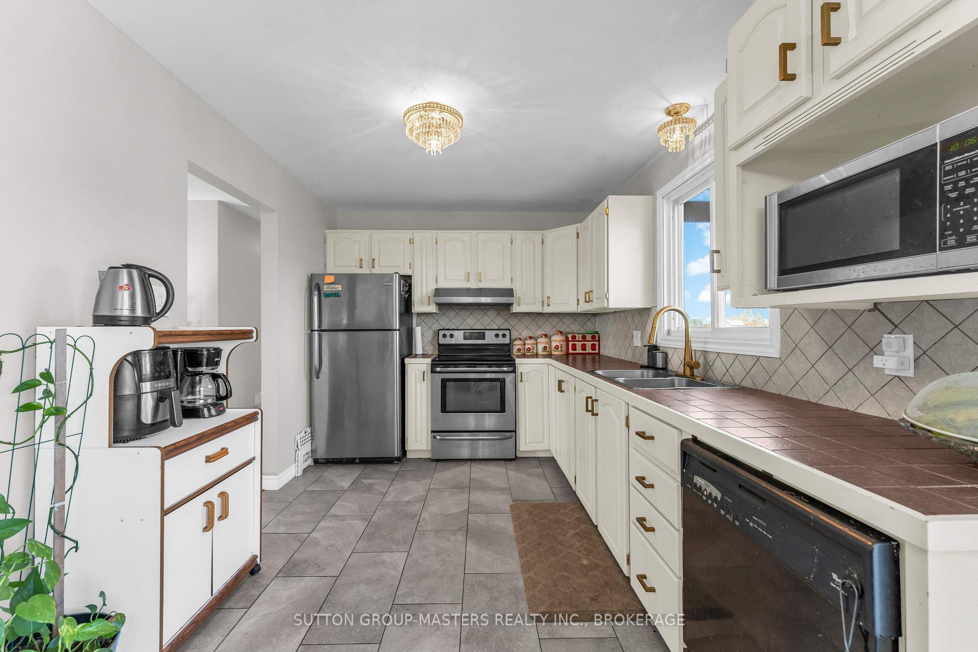 Photo 12 of 3358 Scanlan Road, Frontenac, Frontenac South — HOMEH