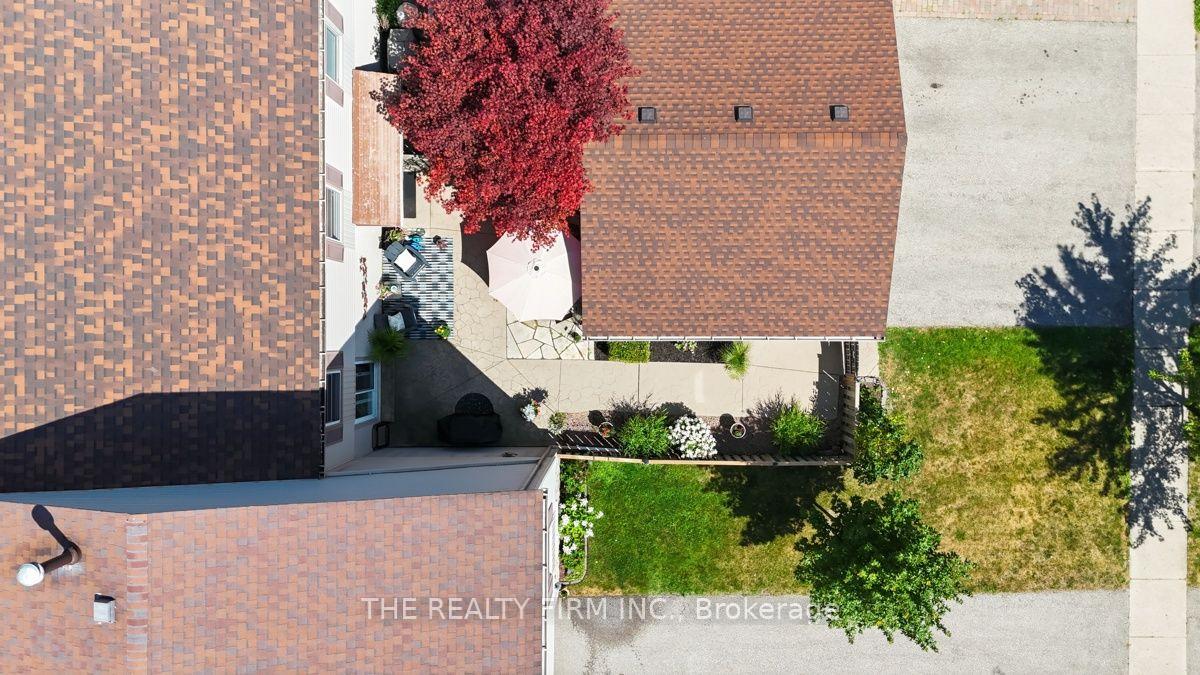 Photo 4 of 905 Dalhousie Drive, London, South M — HOMEH
