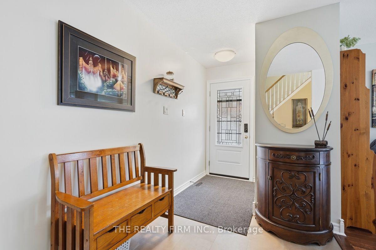 Photo 12 of 905 Dalhousie Drive, London, South M — HOMEH