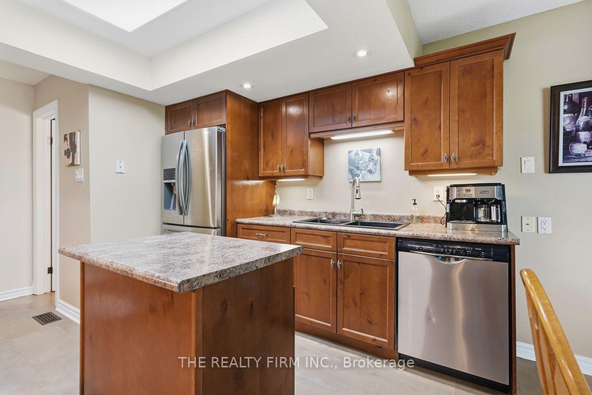 Photo 15 of 905 Dalhousie Drive, London, South M — HOMEH