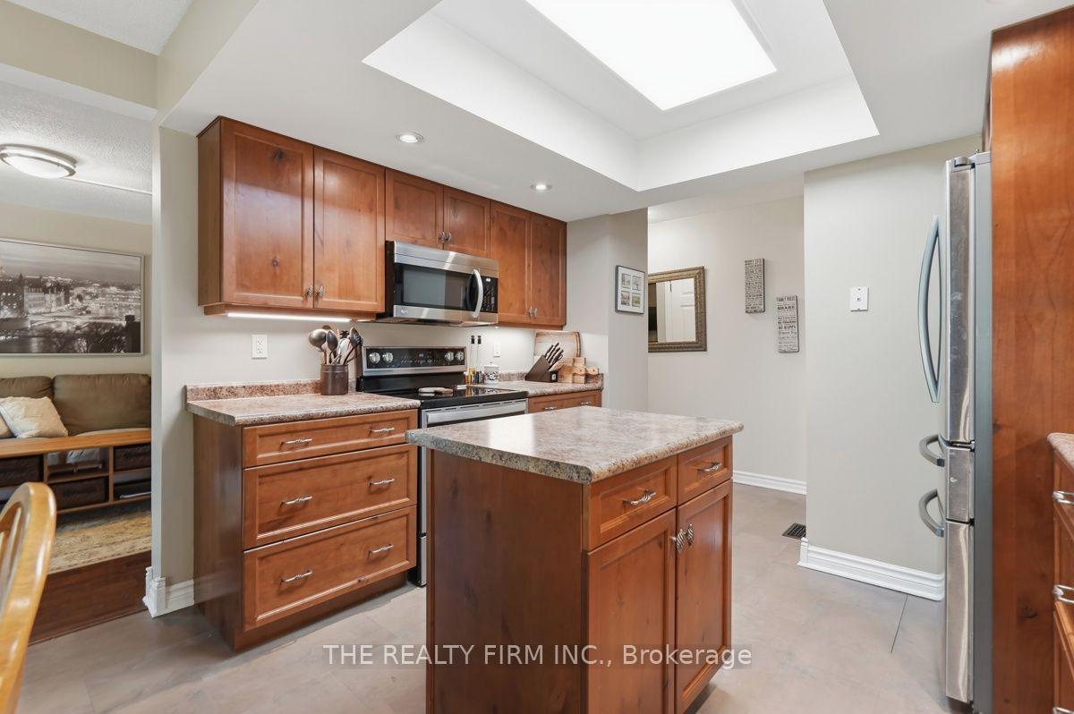 Photo 16 of 905 Dalhousie Drive, London, South M — HOMEH