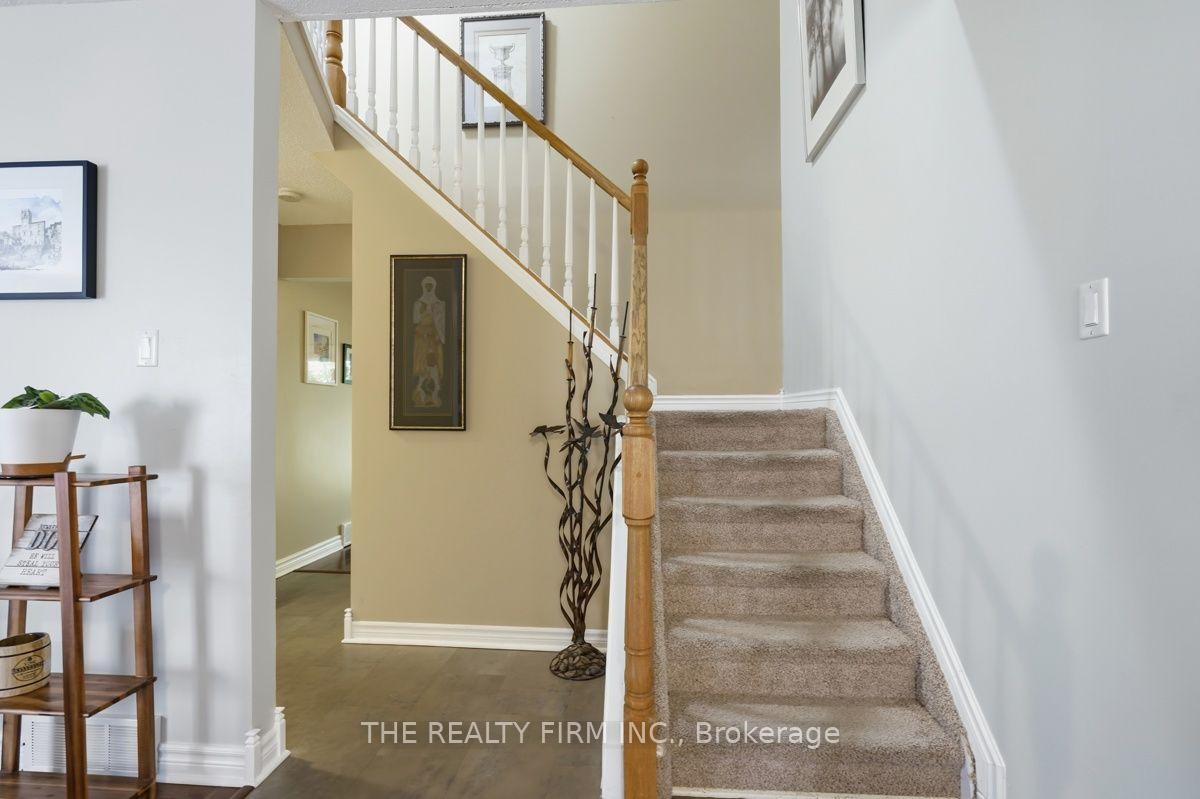Photo 23 of 905 Dalhousie Drive, London, South M — HOMEH
