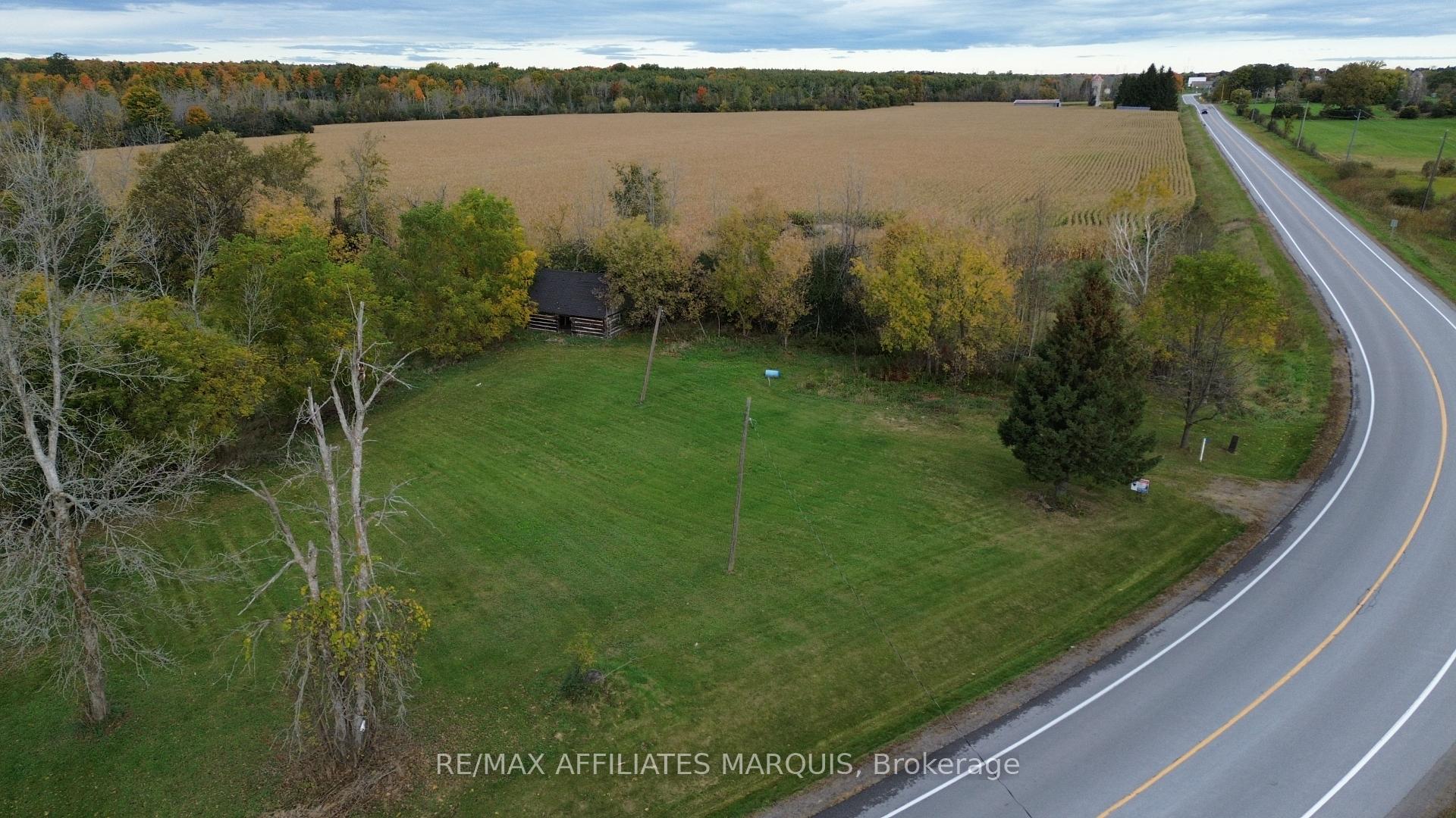 Photo 4 of 433 Rosedale Road S, Montague, Montague Twp — HOMEH
