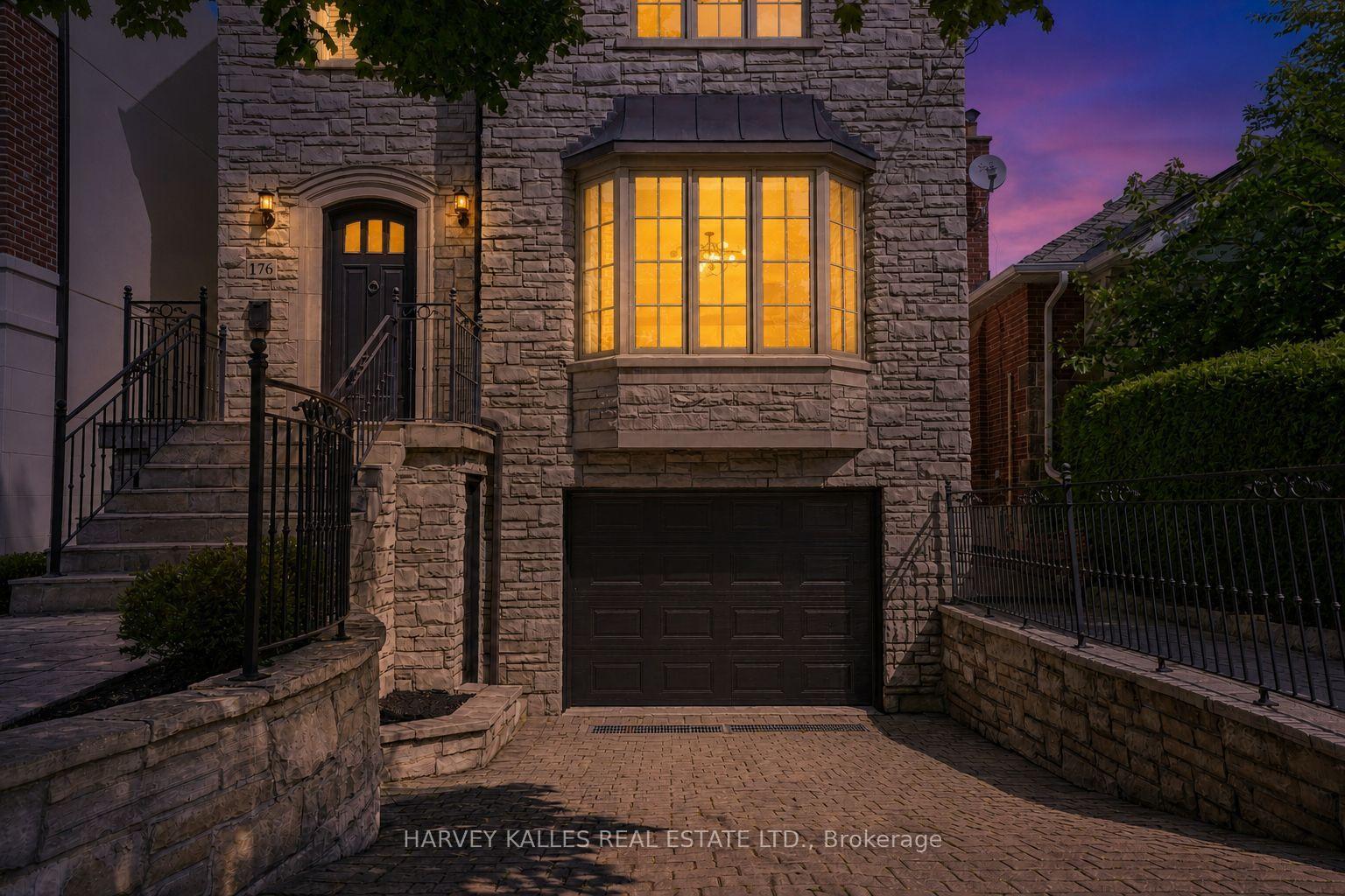 Photo 5 of 176 Joicey Boulevard, Toronto, Bedford Park-Nortown — HOMEH