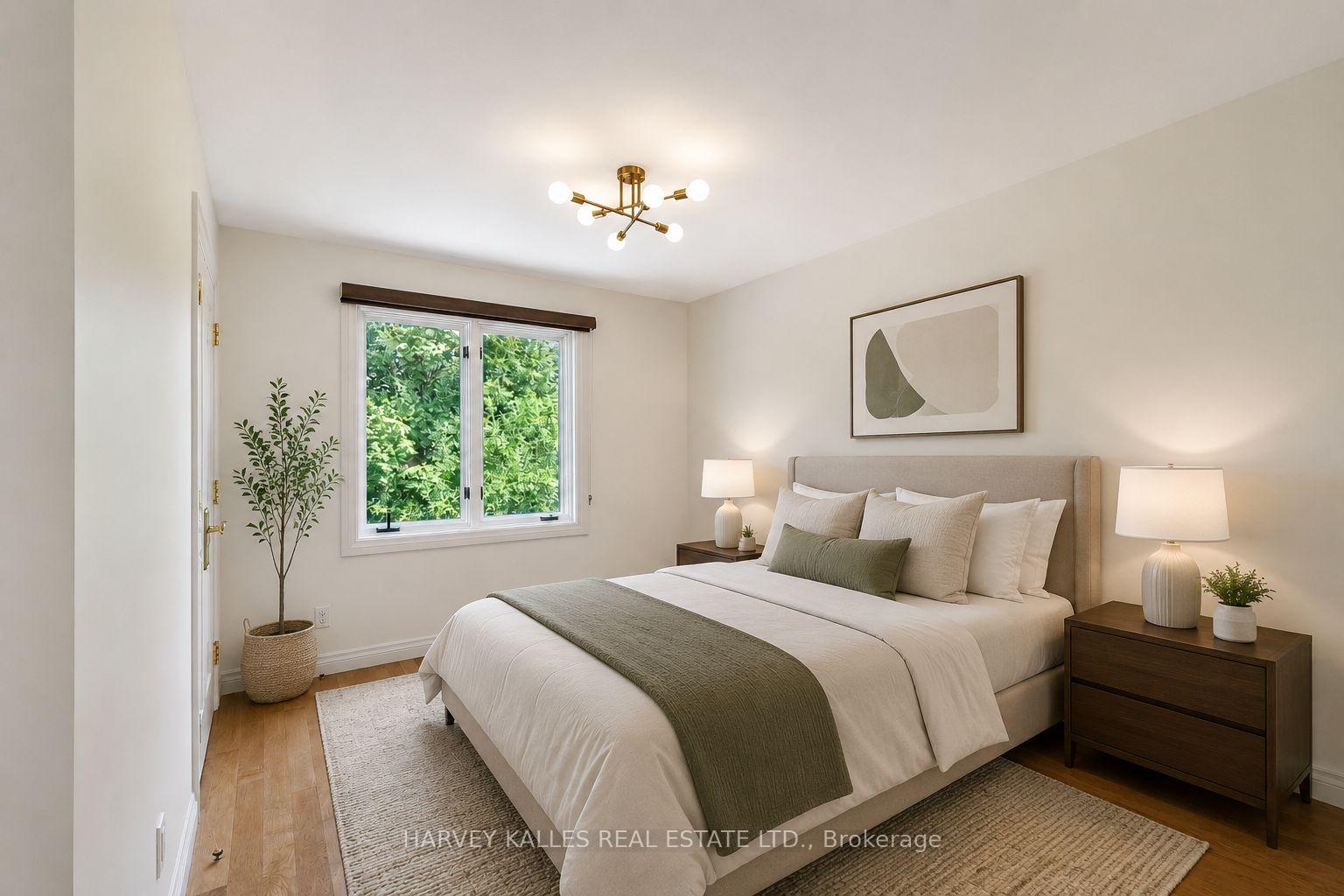 Photo 25 of 176 Joicey Boulevard, Toronto, Bedford Park-Nortown — HOMEH