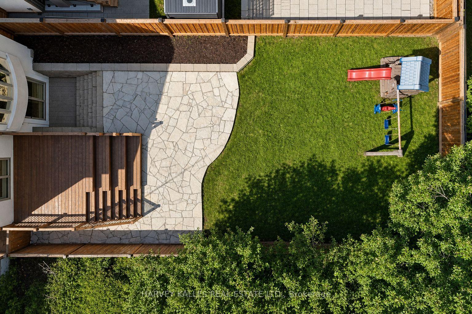 Photo 43 of 176 Joicey Boulevard, Toronto, Bedford Park-Nortown — HOMEH