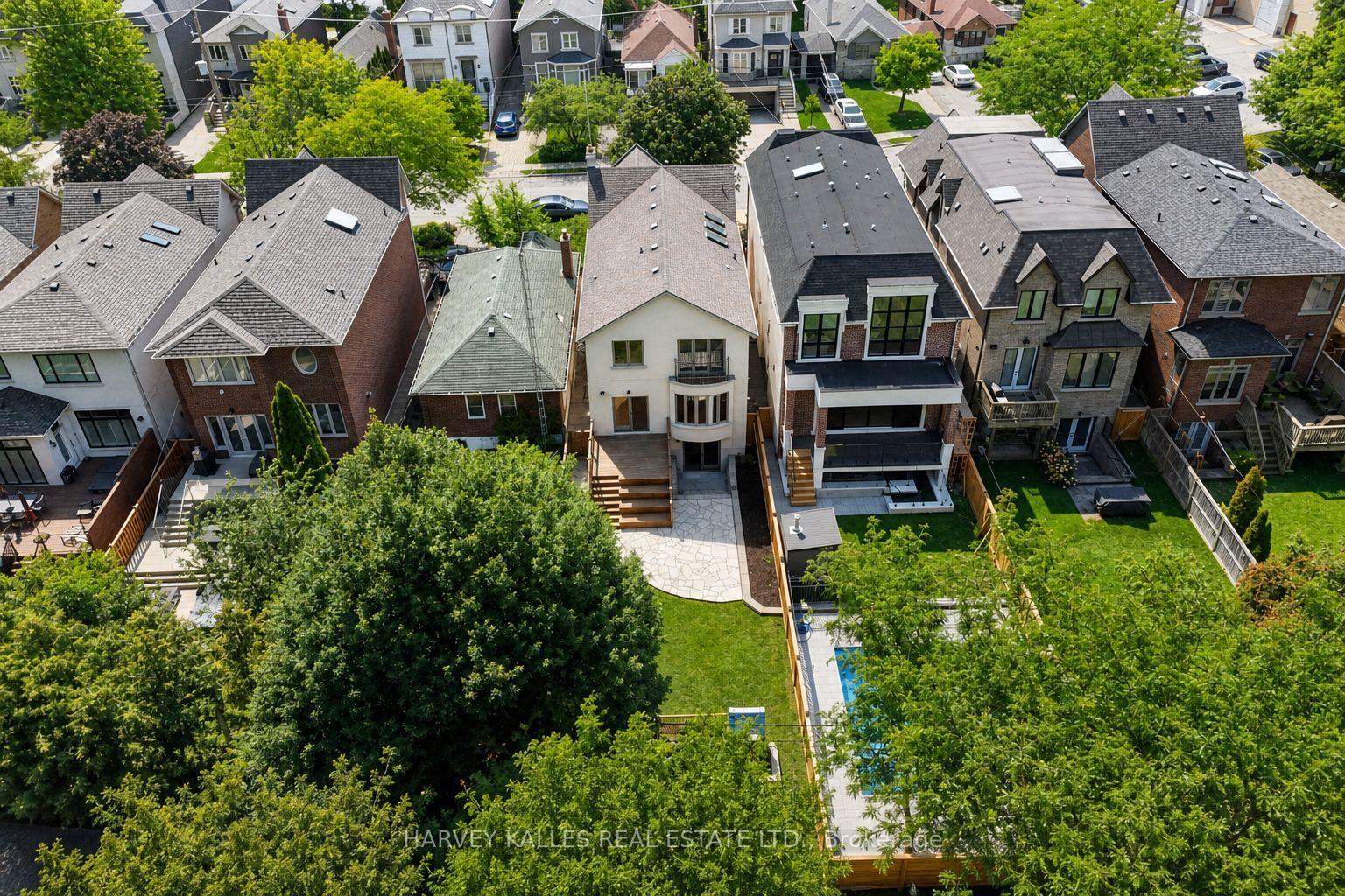 Photo 46 of 176 Joicey Boulevard, Toronto, Bedford Park-Nortown — HOMEH