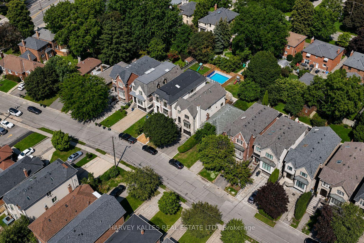 Photo 48 of 176 Joicey Boulevard, Toronto, Bedford Park-Nortown — HOMEH