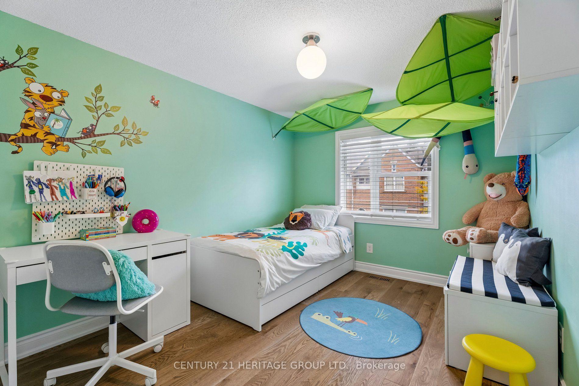 Photo 14 of 68 Brandy Lane Way, Newmarket, Central Newmarket — HOMEH